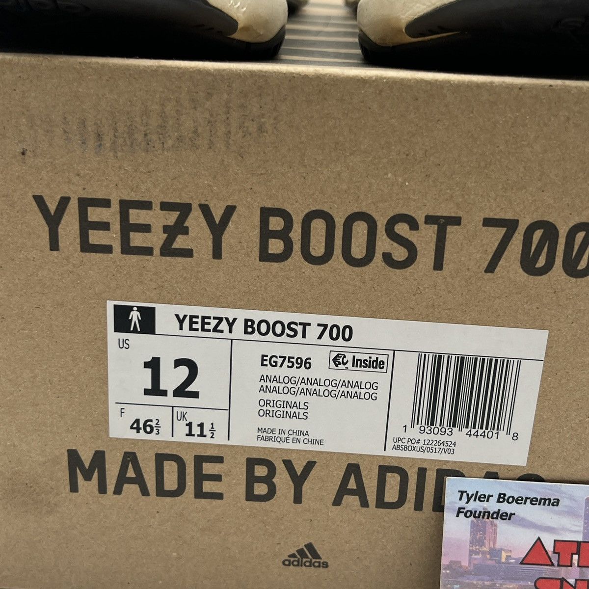 Adidas Yeezy boost 700 analog Size US 12 / EU 45 - 6 Thumbnail
