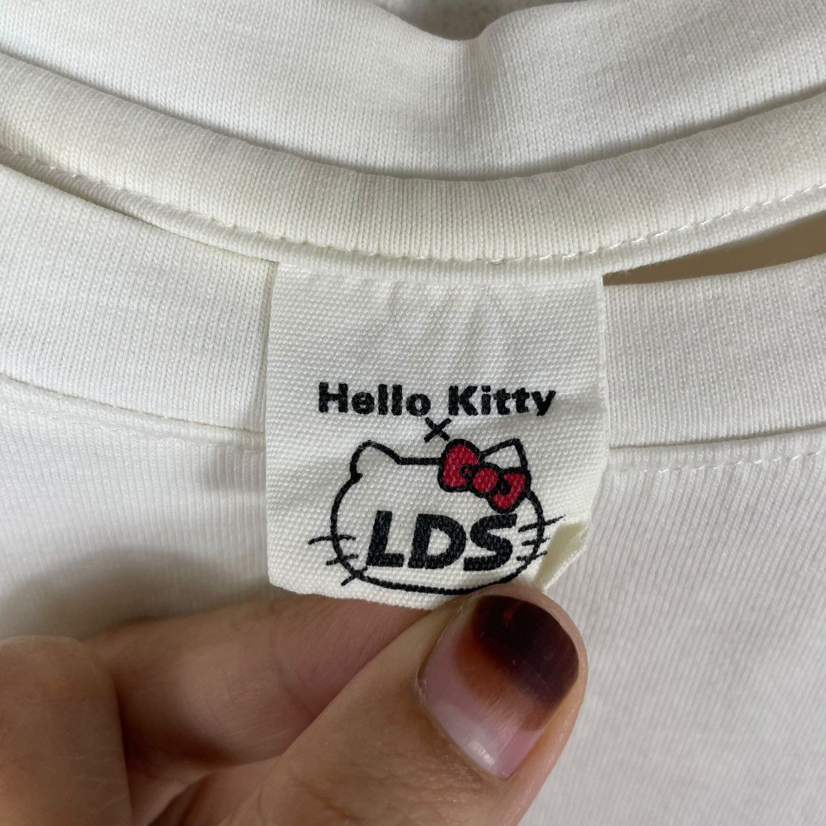Vintage LDS X Hello Kitty Tee Shirt Size M / US 6-8 / IT 42-44 - 6 Thumbnail