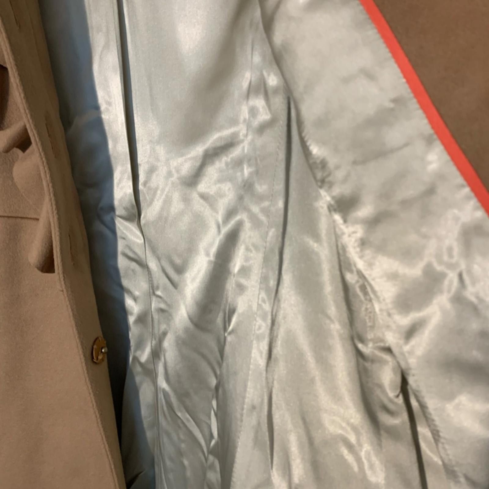 J.Crew JCrew Coat with scalloped detailing in front Size M / US 6-8 / IT 42-44 - 3 Thumbnail