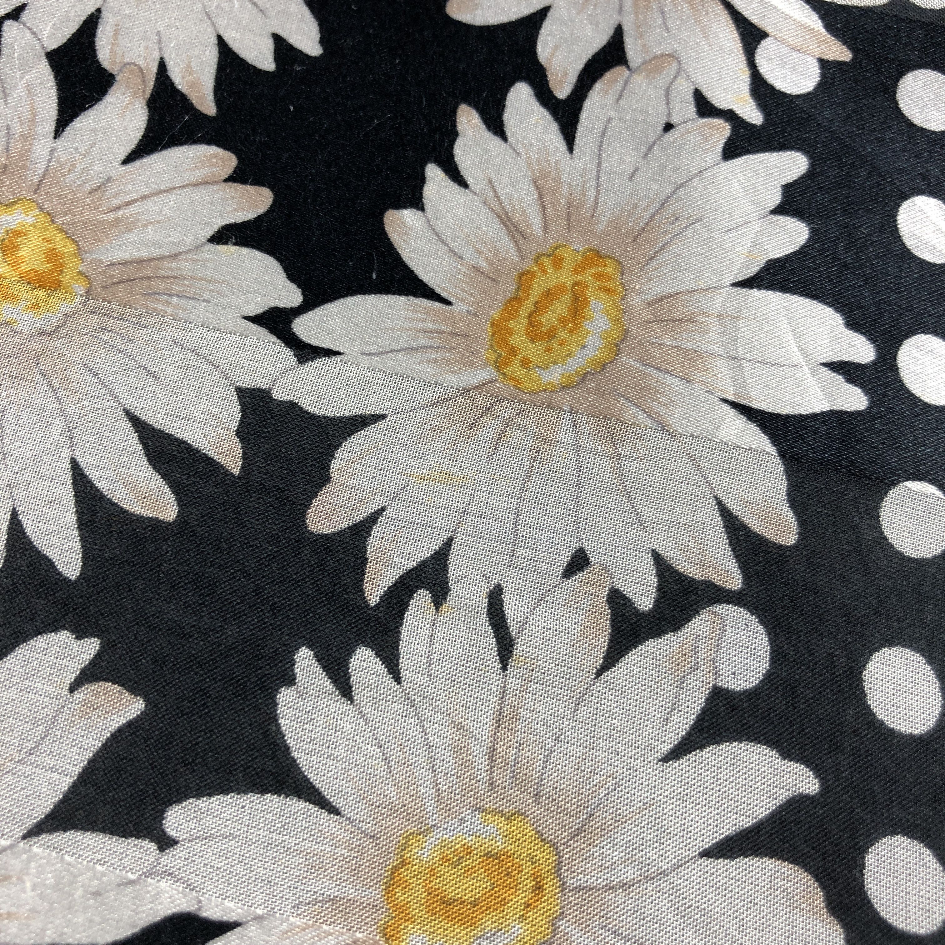 Pierre Balmain Vintage Pierre Balmain Floral Silk Scarf M1214 Size ONE SIZE - 9 Thumbnail