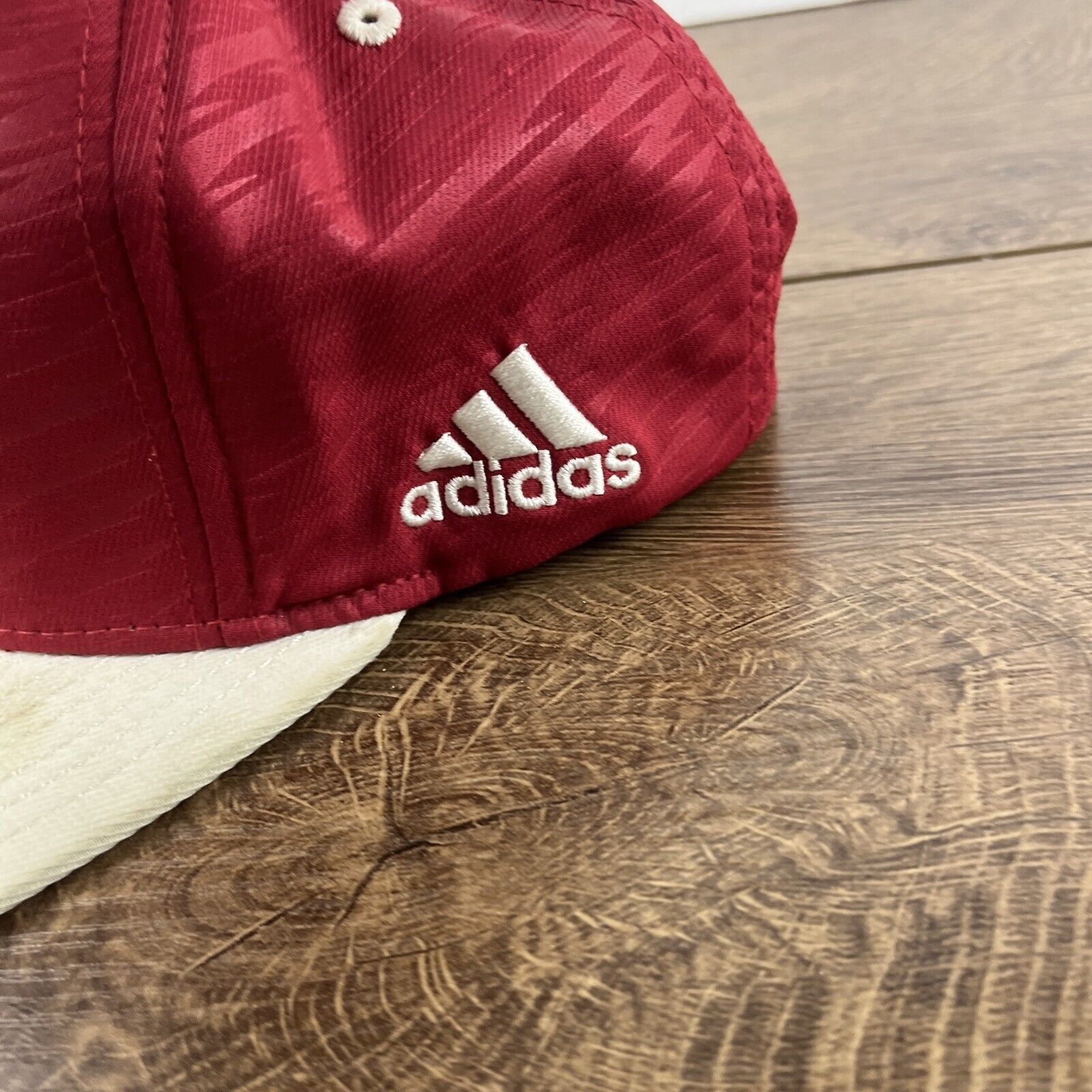 Adidas Indiana Hoosiers Adidas Hat Snapback Red Hat Adjustable Adul Size ONE SIZE - 10 Thumbnail