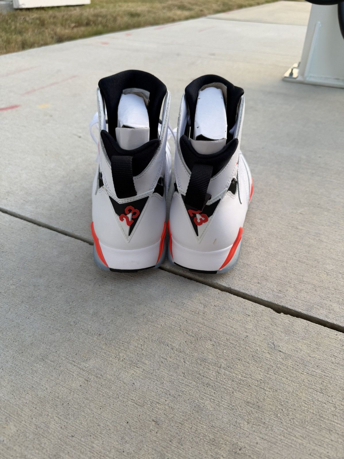 Jordan Brand Air Jordan Retro 7 White Infrared Size US 12 / EU 45 - 2 Thumbnail