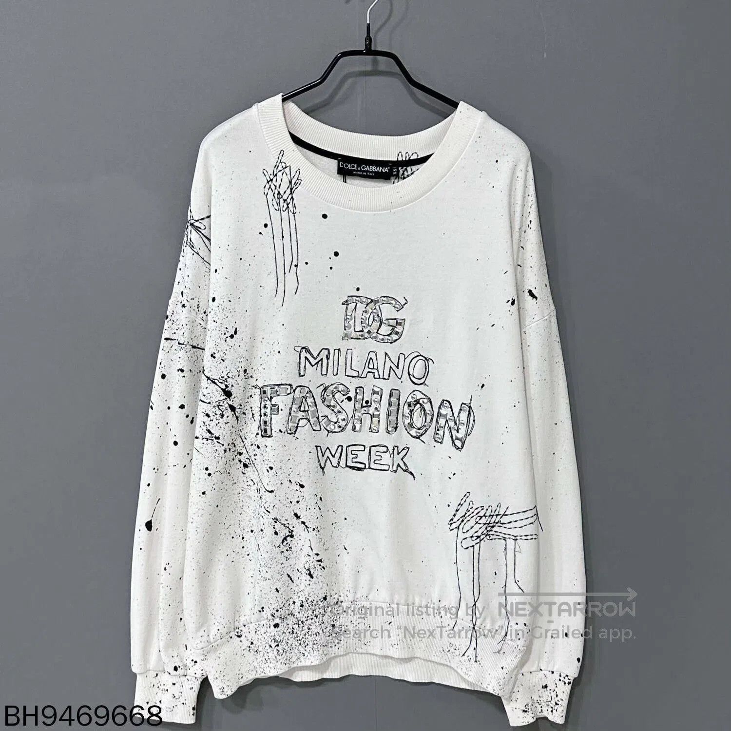 milan fashion week logo sweatshirt dolce gabbana.