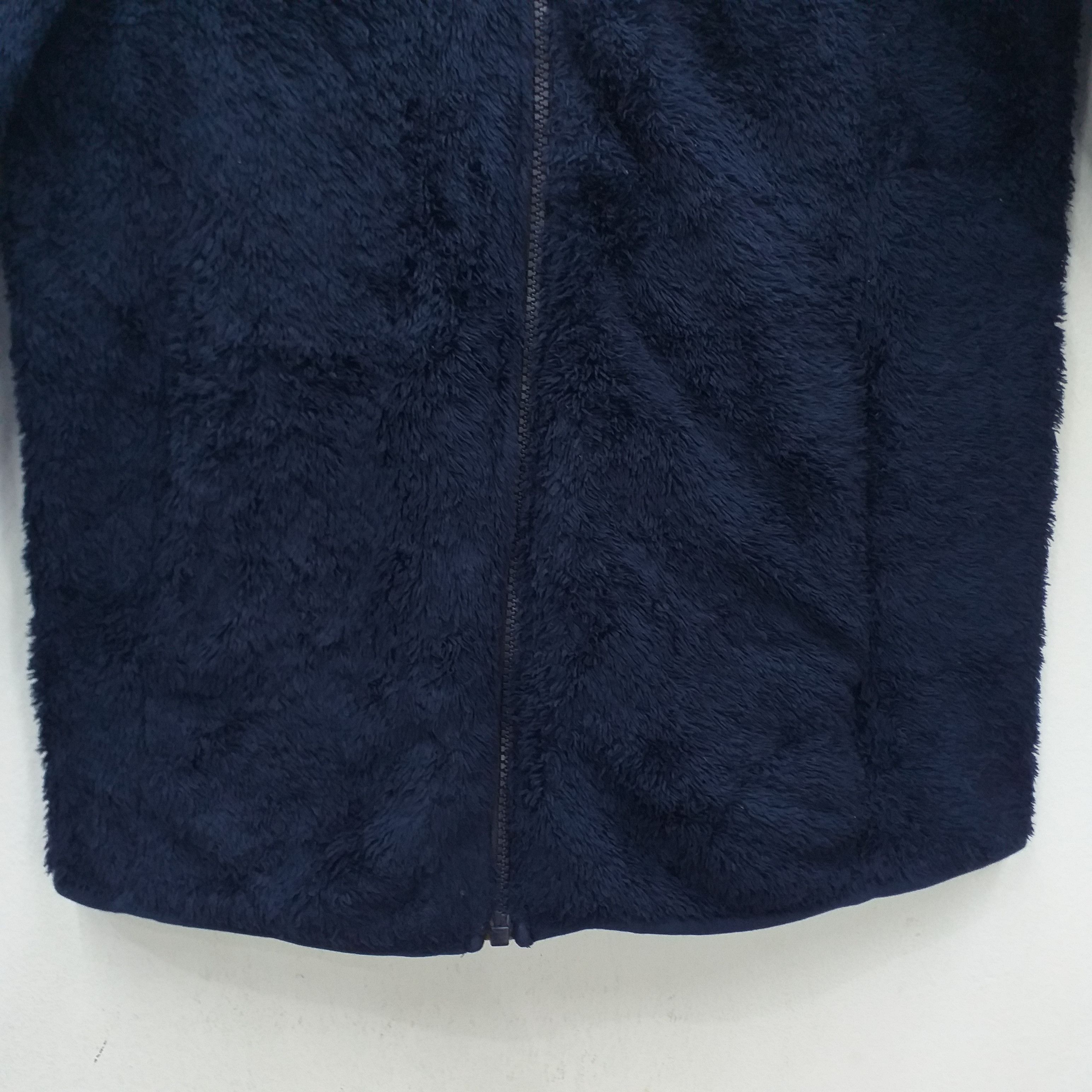 Japanese Brand VTG Uniqlo Silky Fleece Zipper Jacket Navy Blue -J009 Size US L / EU 52-54 / 3 - 4 Thumbnail