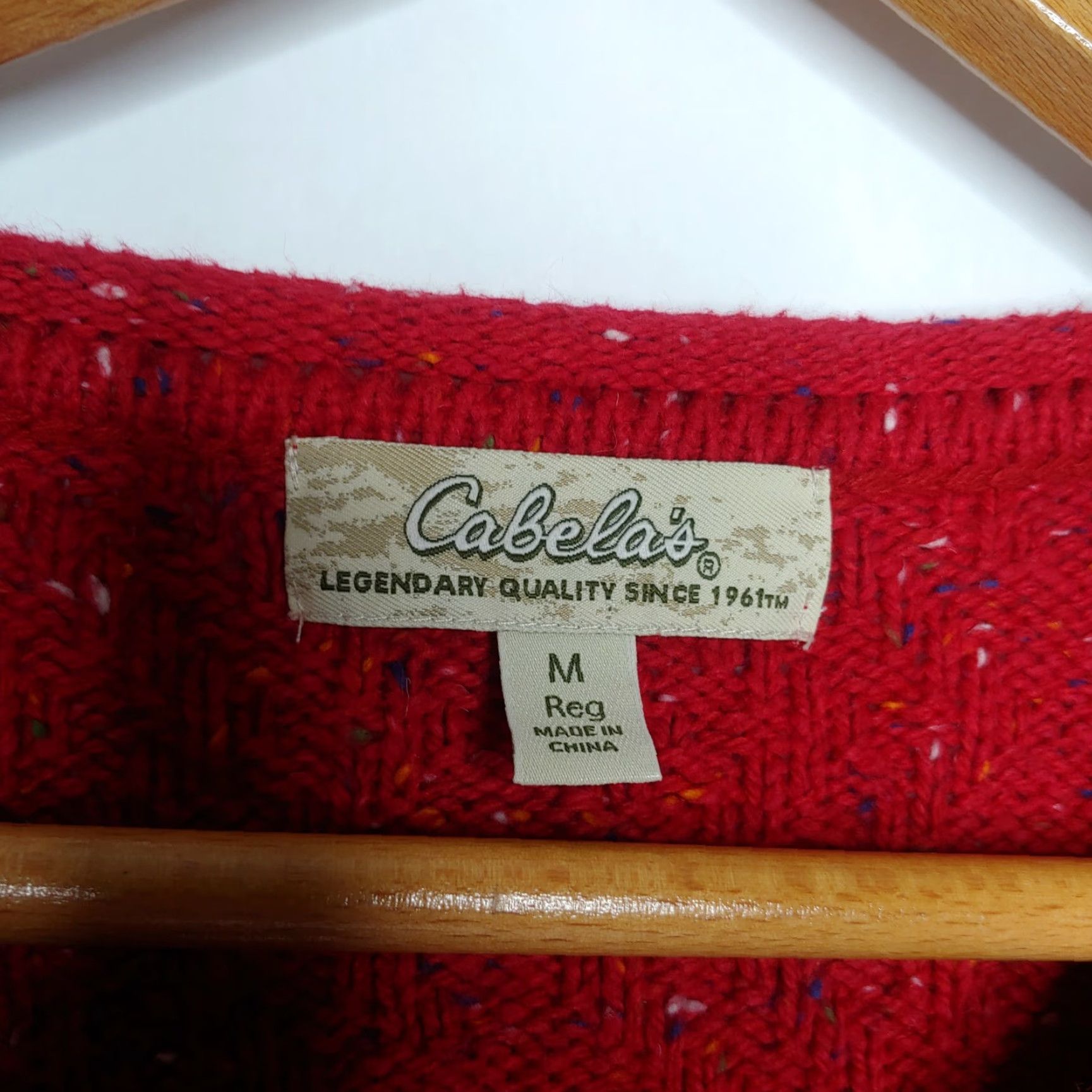 Vintage Cabela's Women Sweater M Red V-Neck Cardigan Roll Hem Pockets Classic Holiday Size M / US 6-8 / IT 42-44 - 3 Thumbnail