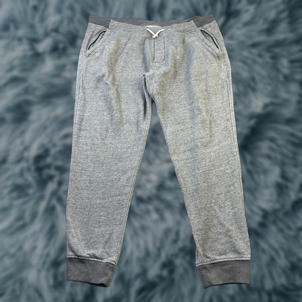 J.Crew J.CREW Pants Mens Large Gray Sweatpants Slim Classic Zip Pocket Knit Goods Size US 40 / EU 56 - 1 Thumbnail