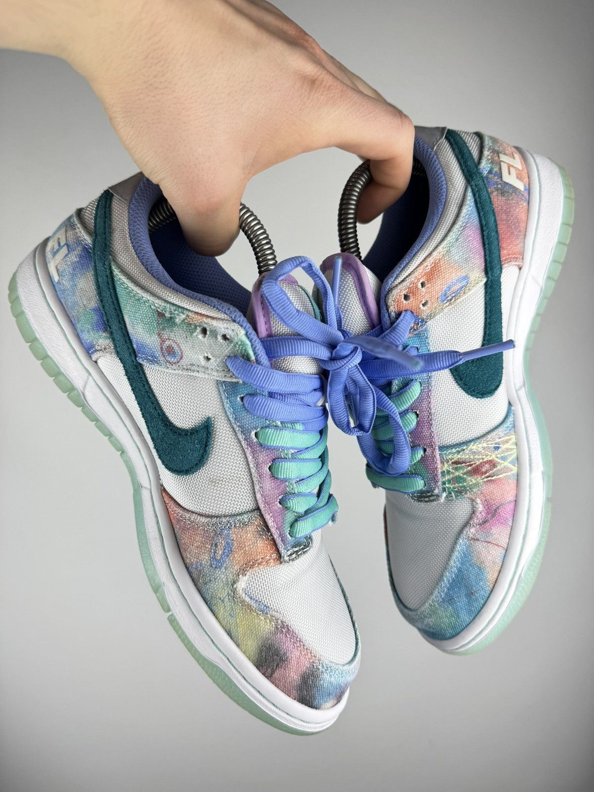 Nike Nike SB Dunk Low x Futura Laboratories Bleached Aqua Size US 6 / IT 36 - 3 Thumbnail