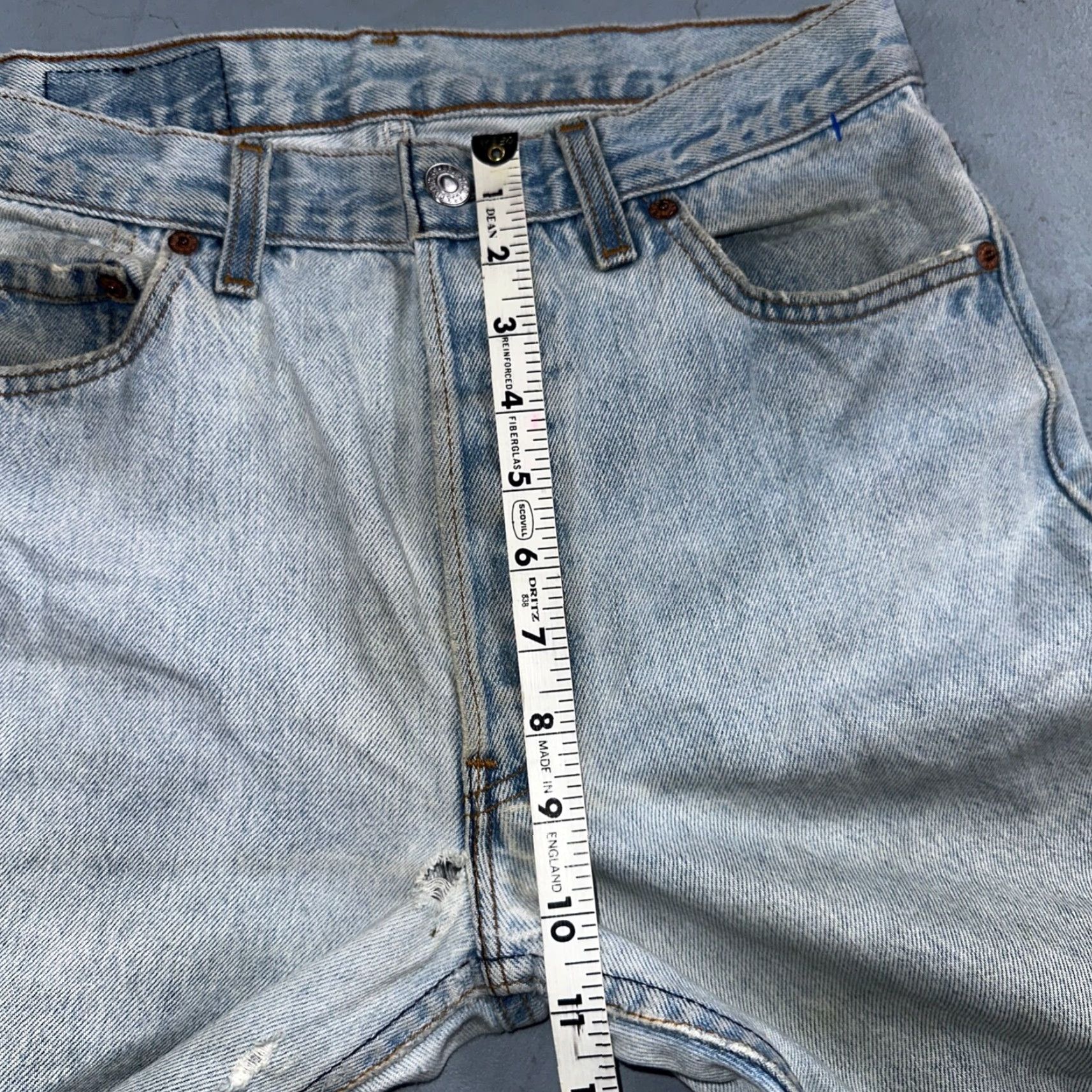 Levi's VINTAGE Levi's 501 Jeans Straight Men 30x34 Blue Light Wash USA 90s Component: Comfort Size US 30 / EU 46 - 6 Thumbnail