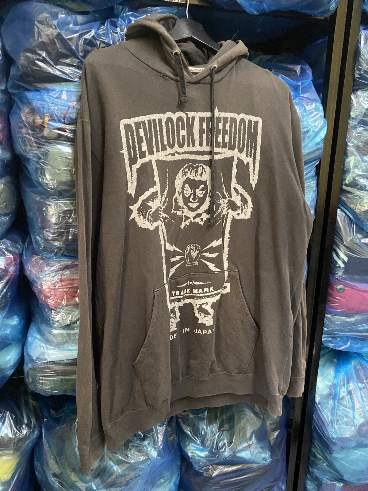 Devilock Devilock Freedom Vintage Black Hoodie Cotton Pullover Size US L / EU 52-54 / 3 - 3 Thumbnail