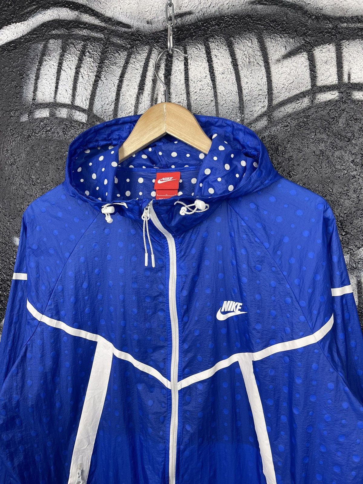 Nike Nike Tech Hyperfuse Windrunner Hooded Jacket Men’s Size L Size US L / EU 52-54 / 3 - 4 Thumbnail