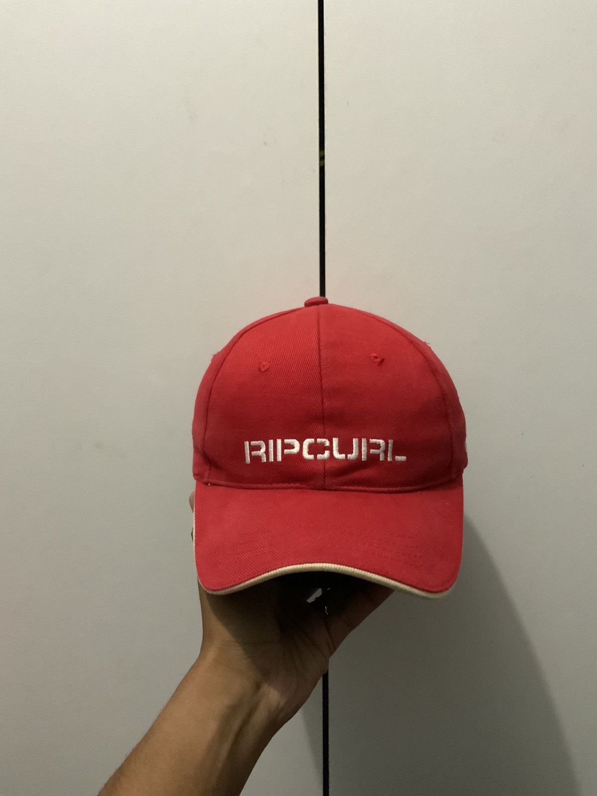 Ripcurl Ripcurl Spellout Embroidery Red Hat Size ONE SIZE - 5 Thumbnail