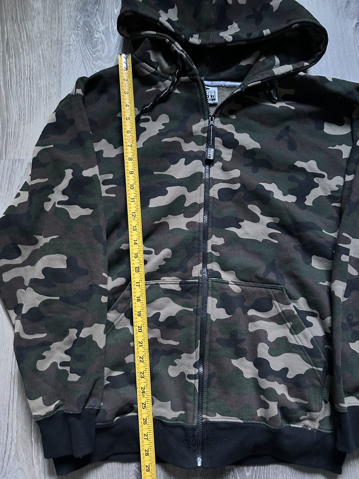 Vintage Vintage Camo Oversized Hoodie Size XL Size US XL / EU 56 / 4 - 7 Thumbnail