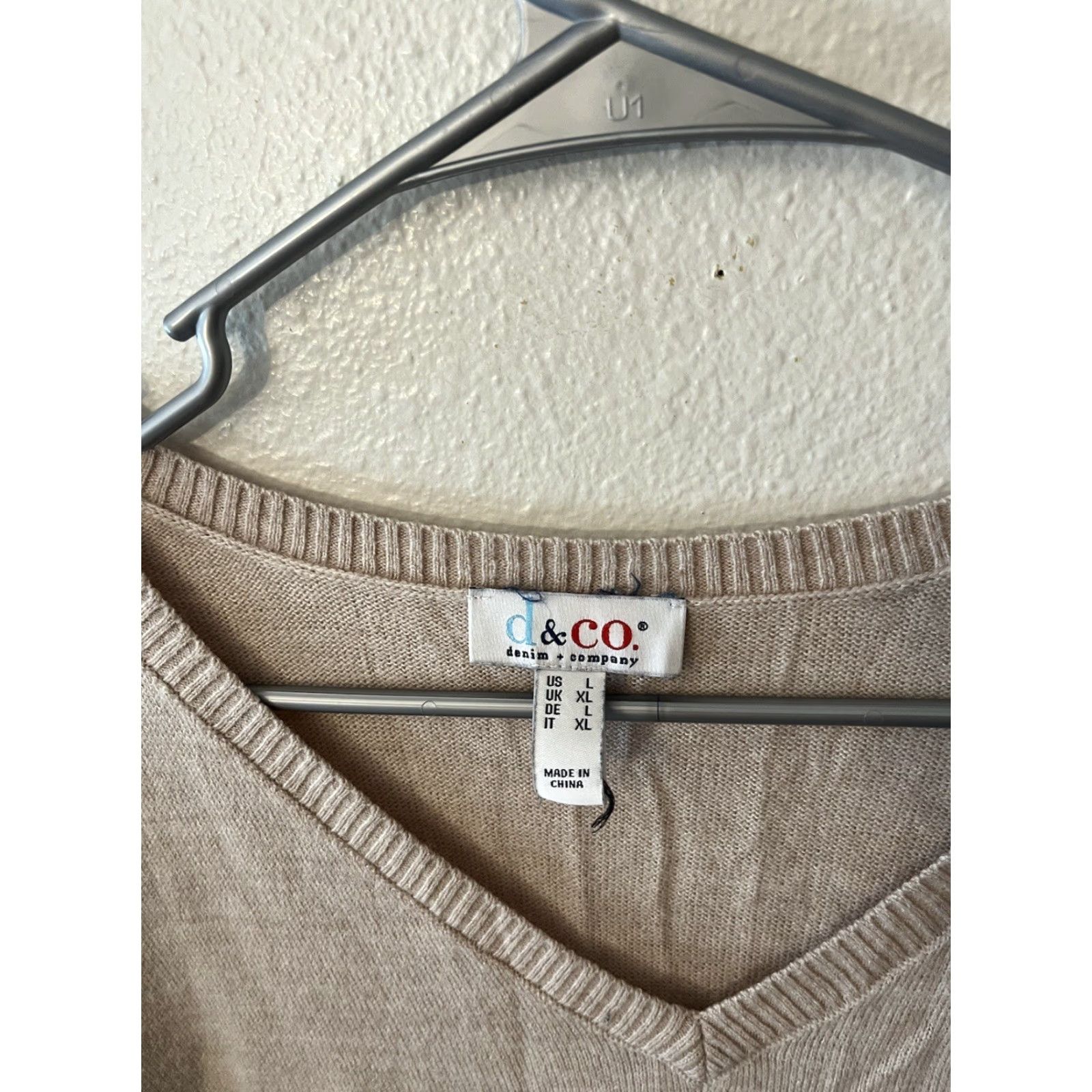 Denim & Co. Denim & Co. Pullover Sweater Size L Beige Pockets Casual Top Modern Womens Size L / US 10 / IT 46 - 3 Thumbnail
