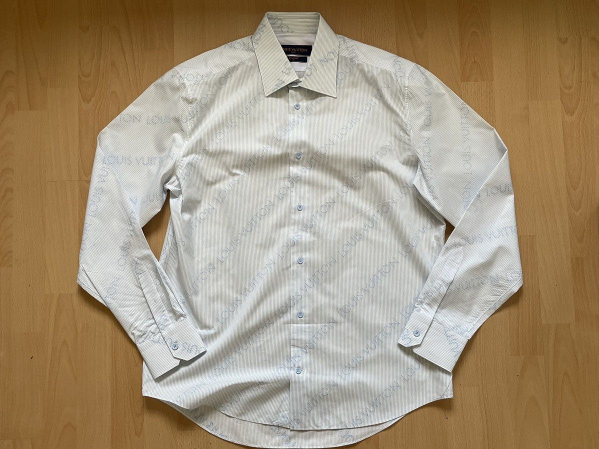 LOUIS VUITTON MONOGRAM LV LOGO SHIRT
