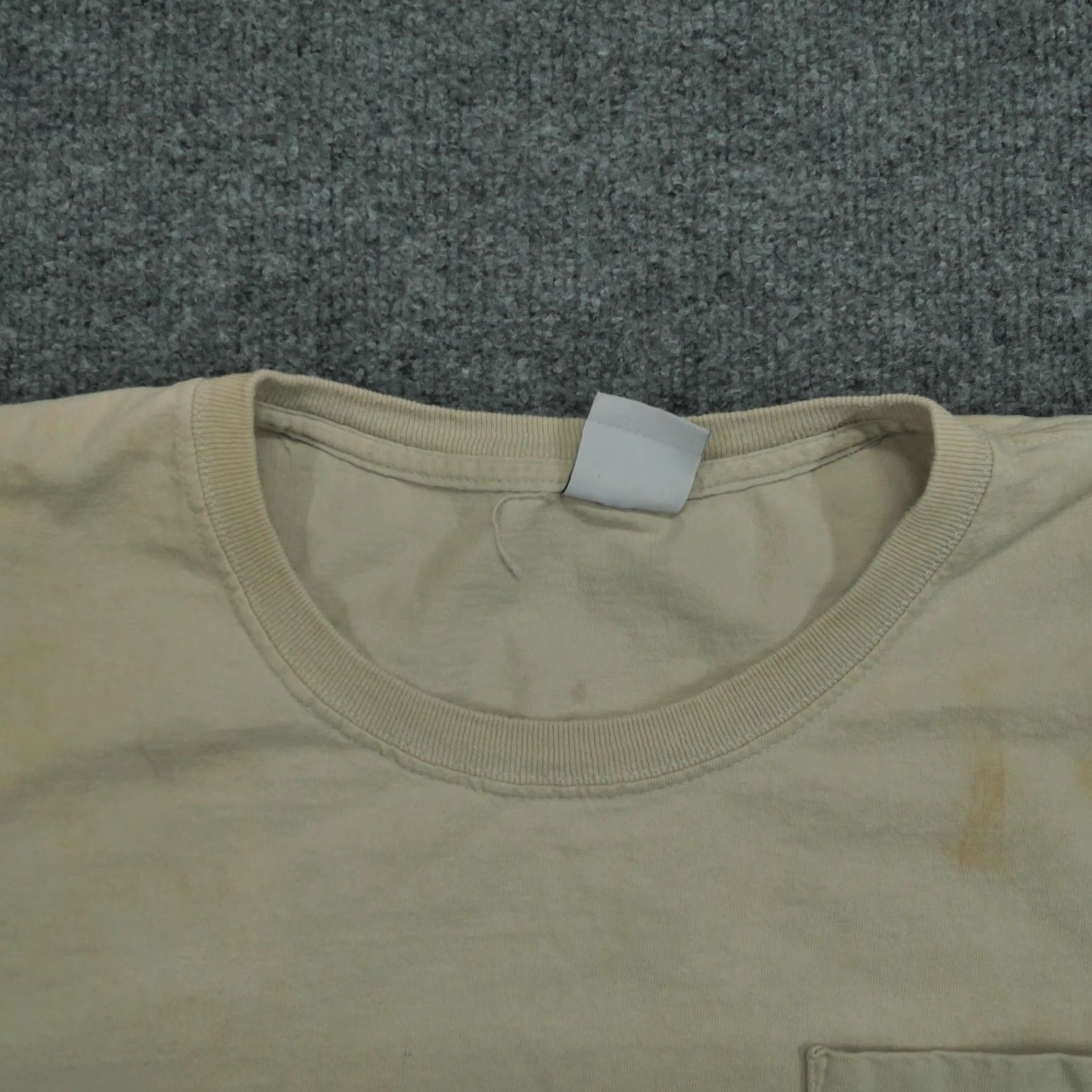 Carhartt VINTAGE Carhartt T Shirt Mens 2XL Beige Cotton Pocket Tee Grunge Workwear Short Sleeve Crew Neck 2XL Mens Size US XXL / EU 58 / 5 - 3 Thumbnail