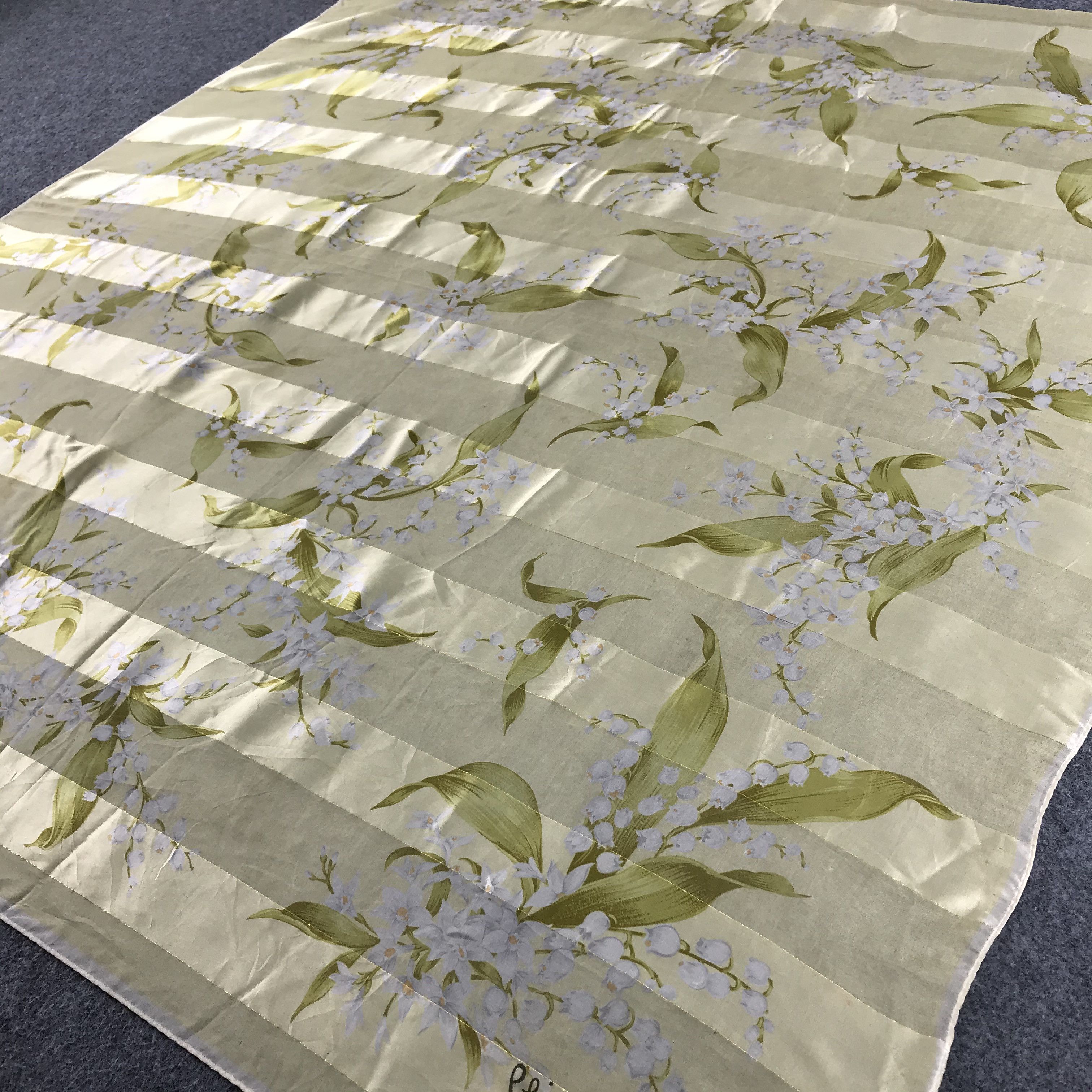 Vintage Vintage Philippe Venet Slit Thread Floral Silk Scarf M88 Size ONE SIZE - 4 Thumbnail