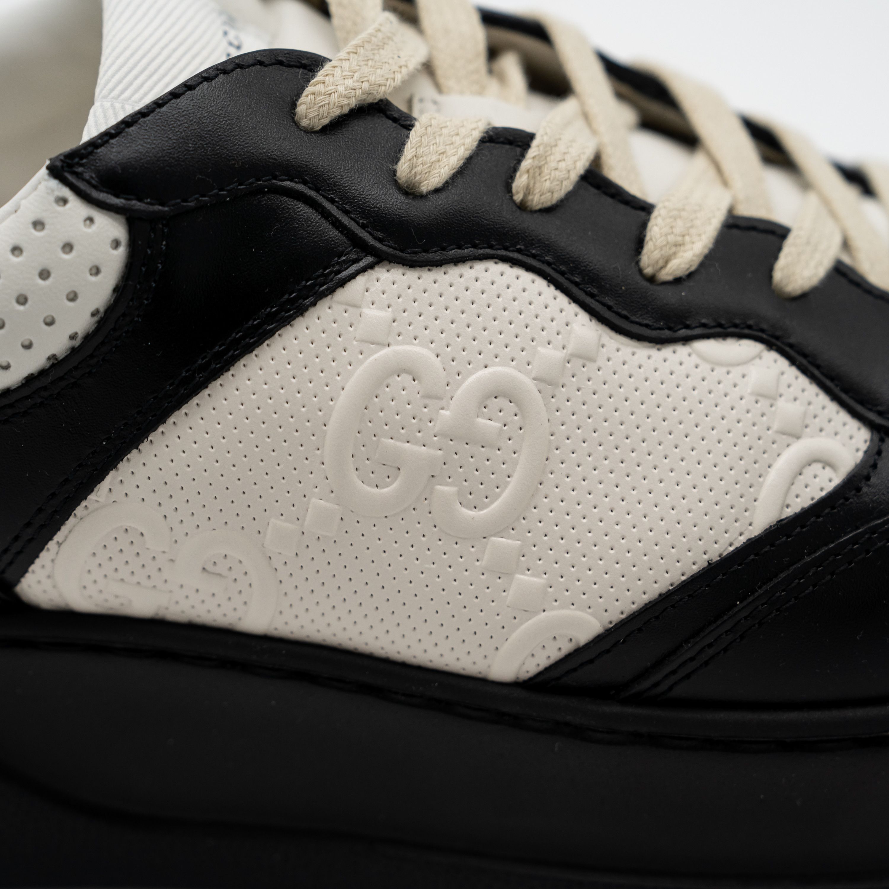 Gucci Size 12 G 12.5 US Gucci GG Chunky B Sneakers Black White GG Size US 12.5 / EU 45-46 - 9 Thumbnail