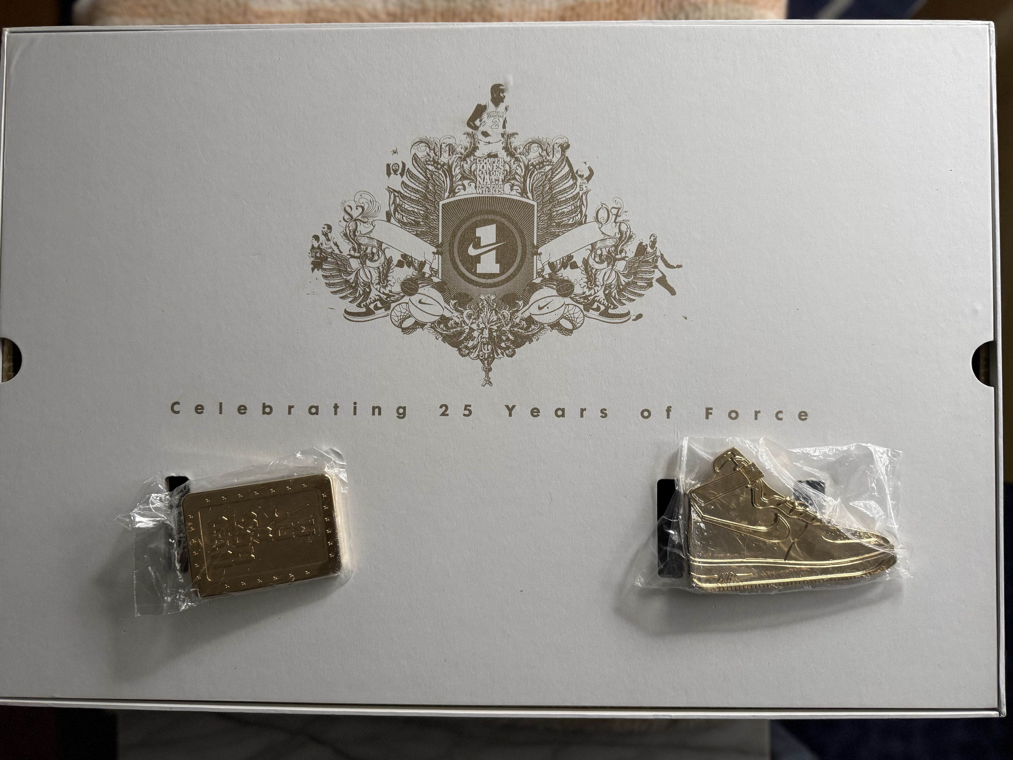 Nike AF25 Air Force 1 25th Anniversary Gold Legacy Pack Size US 11 / EU 44 - 7 Thumbnail