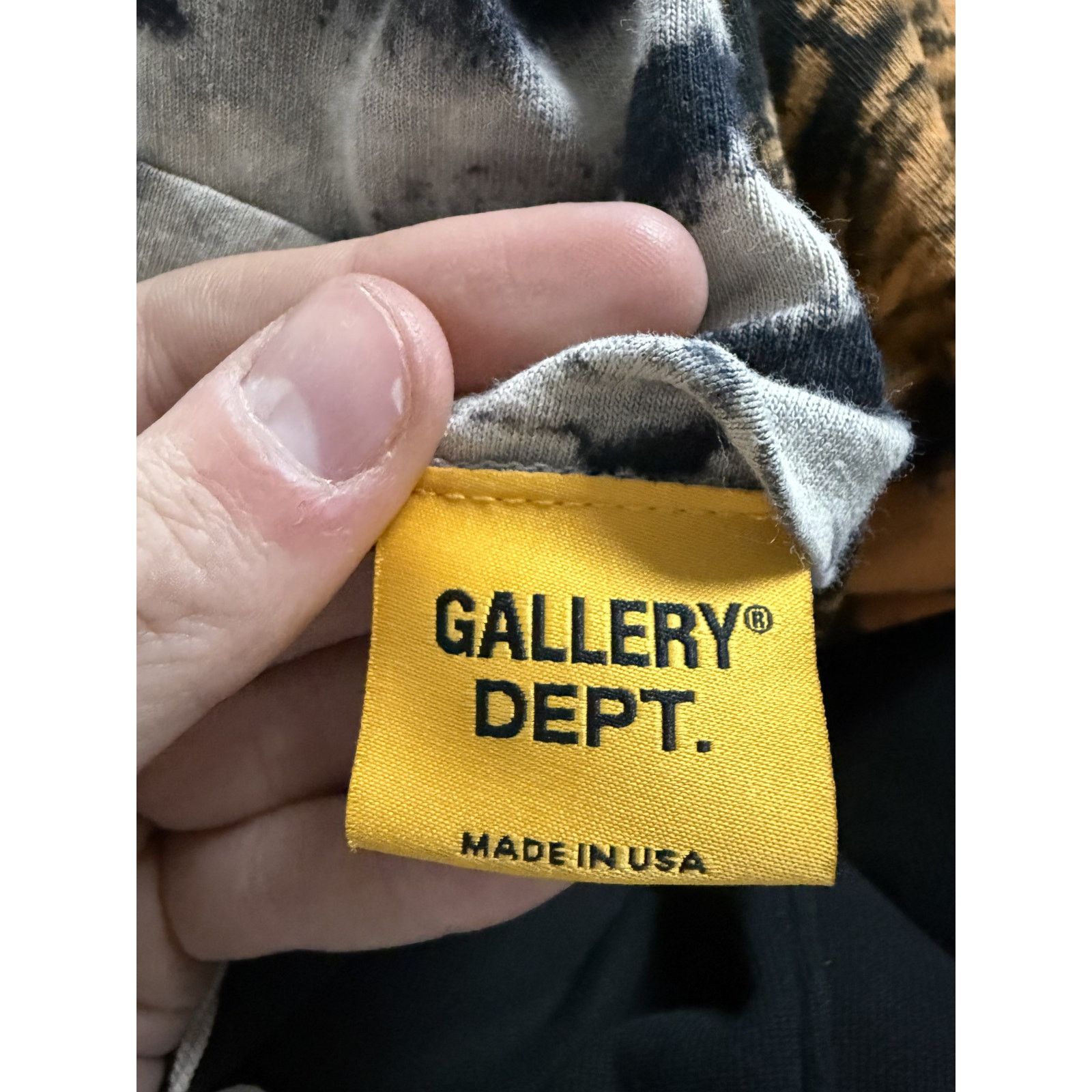 Gallery Dept. Gallery Dept Miami Beach Tie Dye Tee Used Large Size US L / EU 52-54 / 3 - 3 Thumbnail