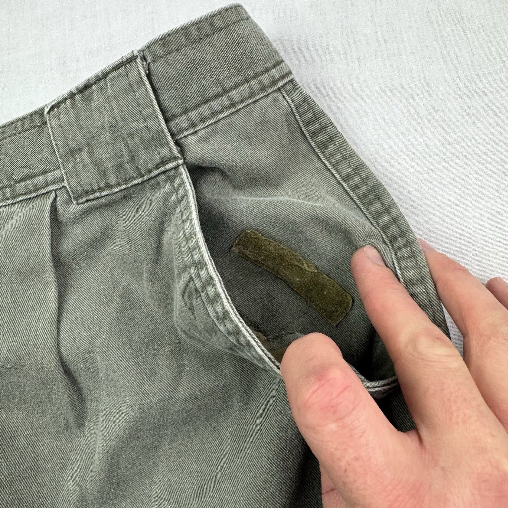Vintage VINTAGE Woolrich Cargo Shorts Adult 32 Green Tech Grunge Y2K Pockets Mens Size US 32 / EU 48 - 3 Thumbnail