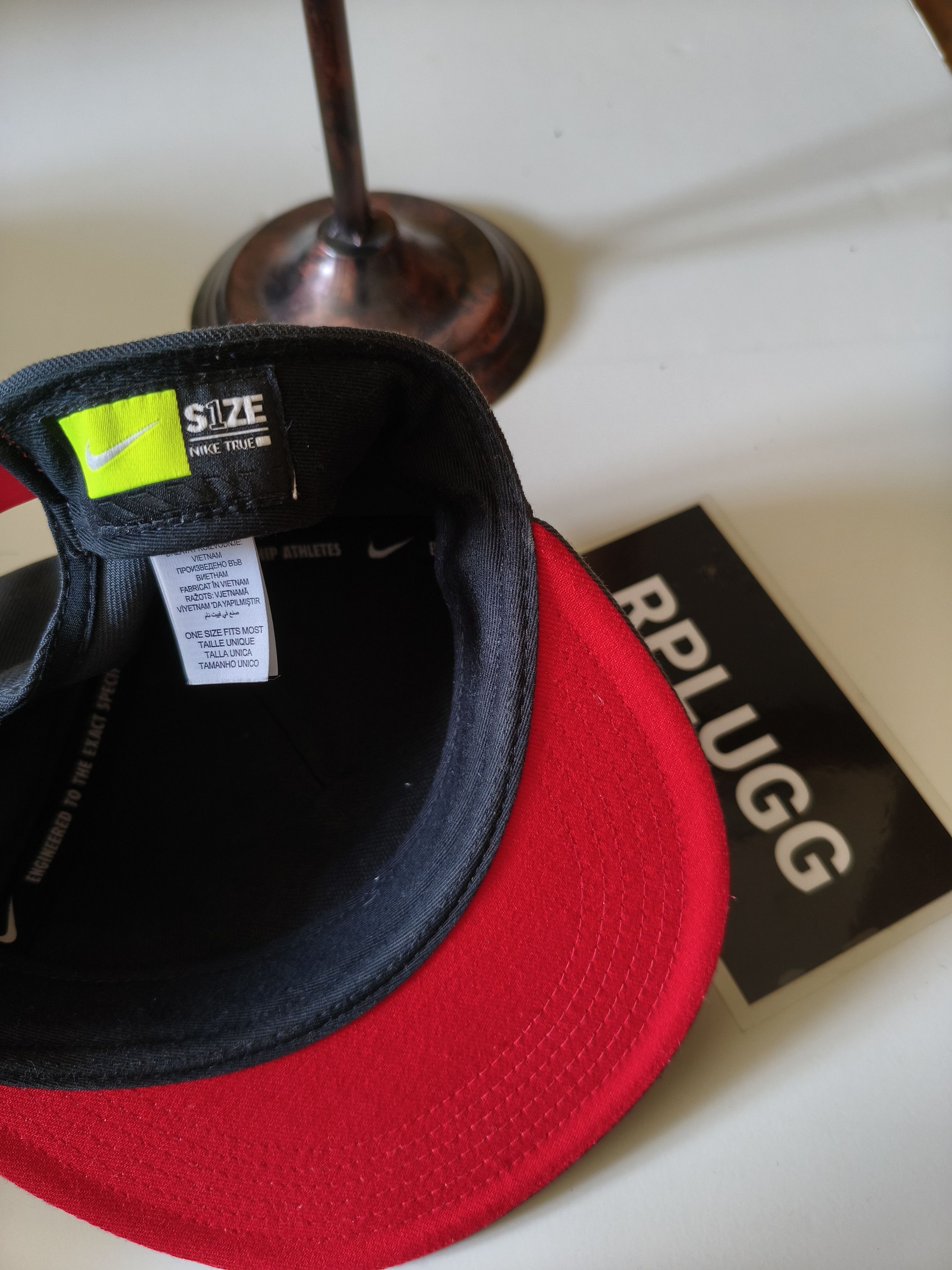 Nike Nike Big Logo Snapback Cap - Grey Red Panel Y2K Size ONE SIZE - 5 Thumbnail