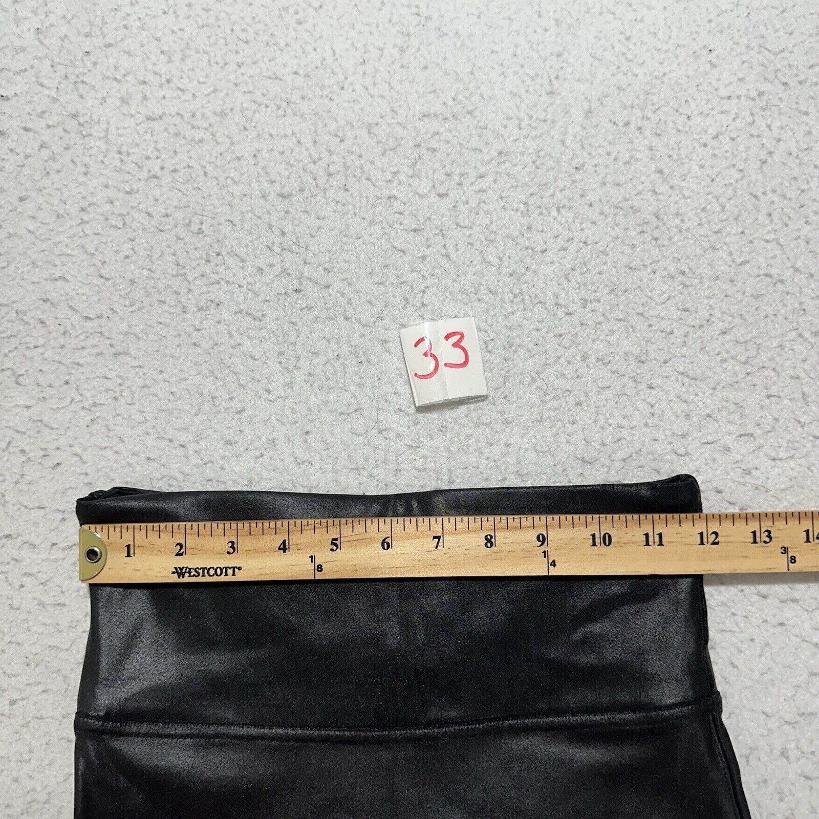 Spanx SPANX Medium Faux Leather High Waisted Moto Leggings Black Size 30" / US 8 / IT 44 - 9 Thumbnail