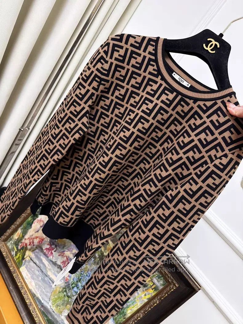 Fendi Fendi Brown knitted sweater with FF monogram logo Size S / US 4 / IT 40 - 9 Thumbnail
