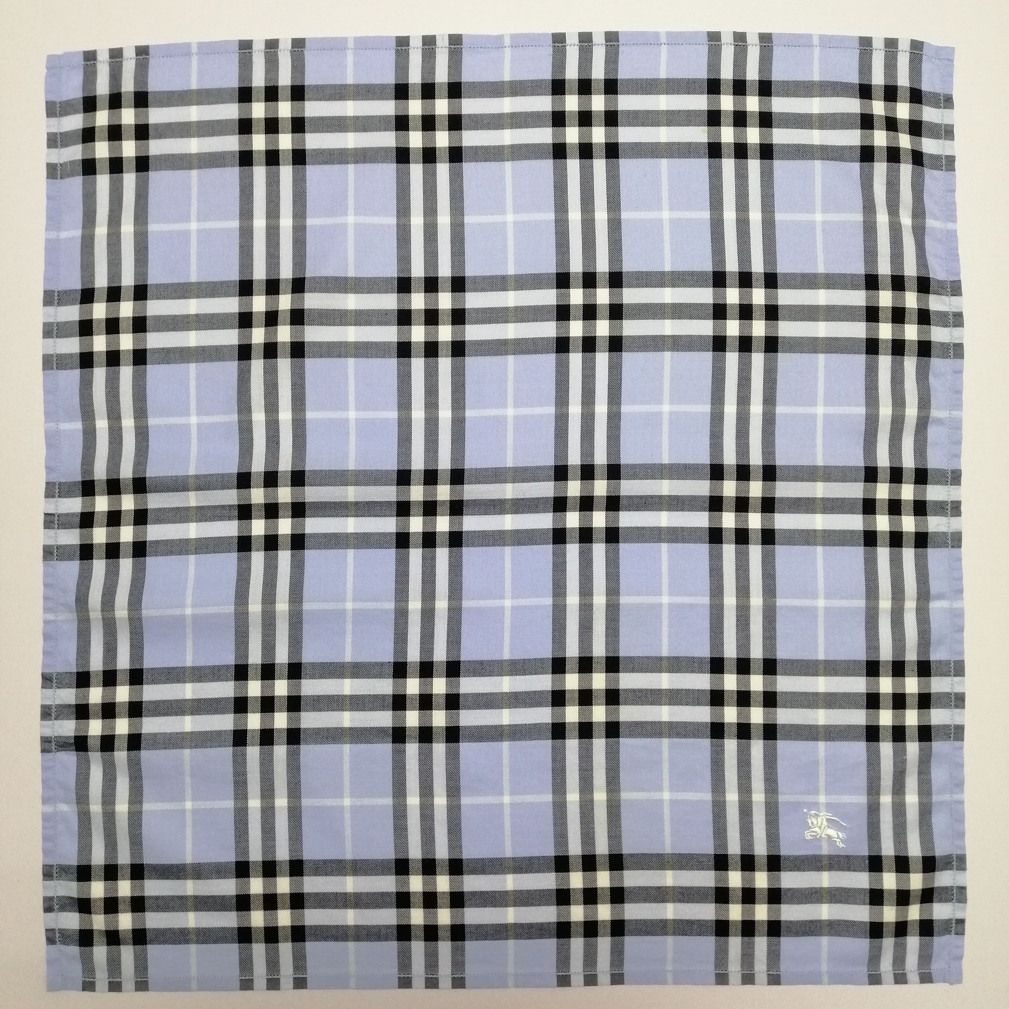 Burberry Burberry Handkerchief/Neckerchief/Bandana-KD2200 Size ONE SIZE - 2 Thumbnail