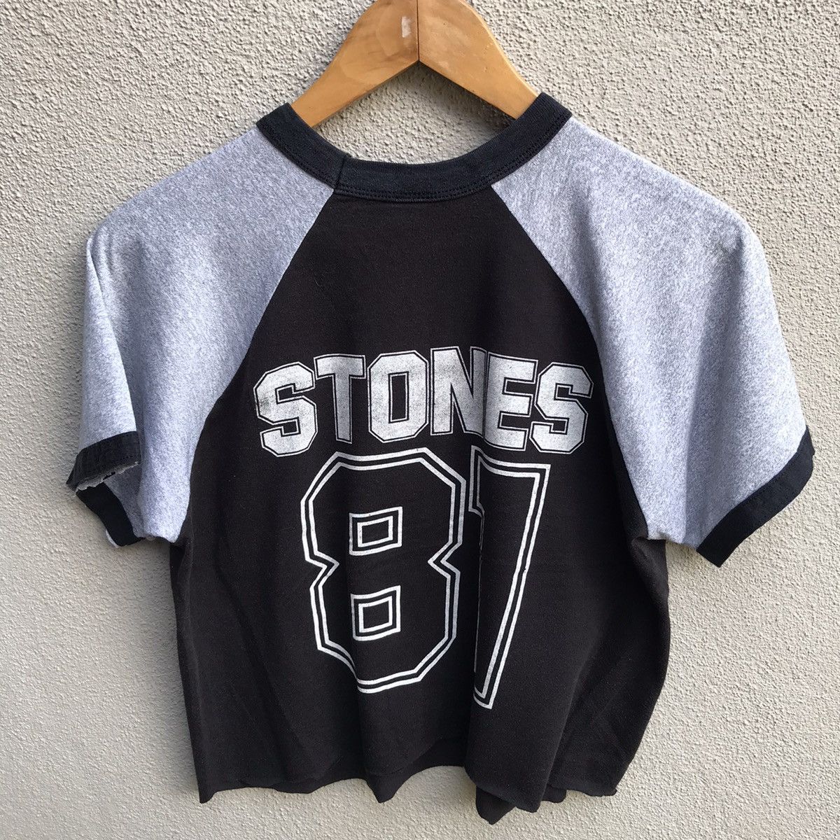 Band Tees Vintage 80s ROLLING STONES band tee crop top Size S / US 4 / IT 40 - 3 Thumbnail