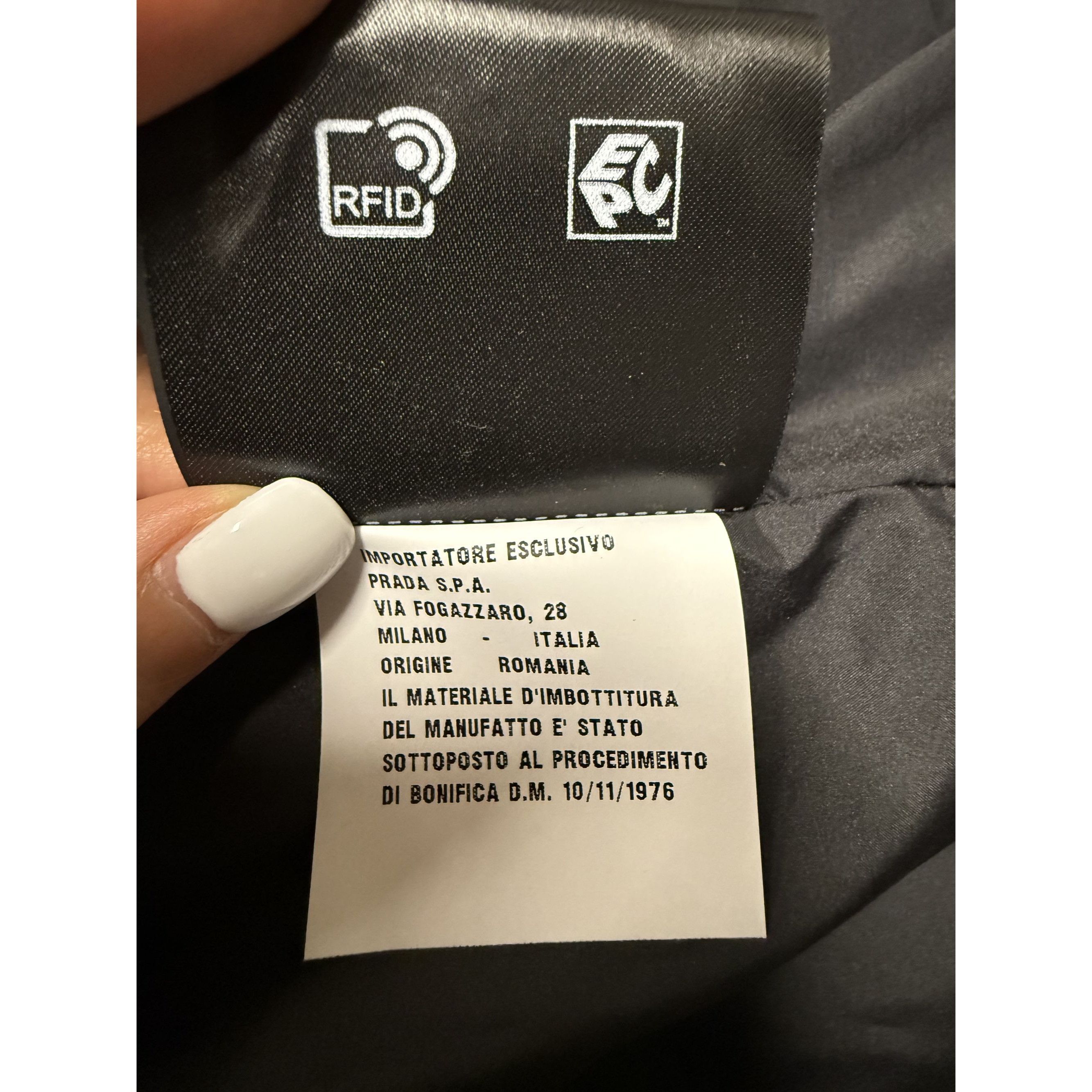 Prada Prada XL Black Hooded Puffer Jacket With Graphene Padding Te Size US XL / EU 56 / 4 - 18 Thumbnail