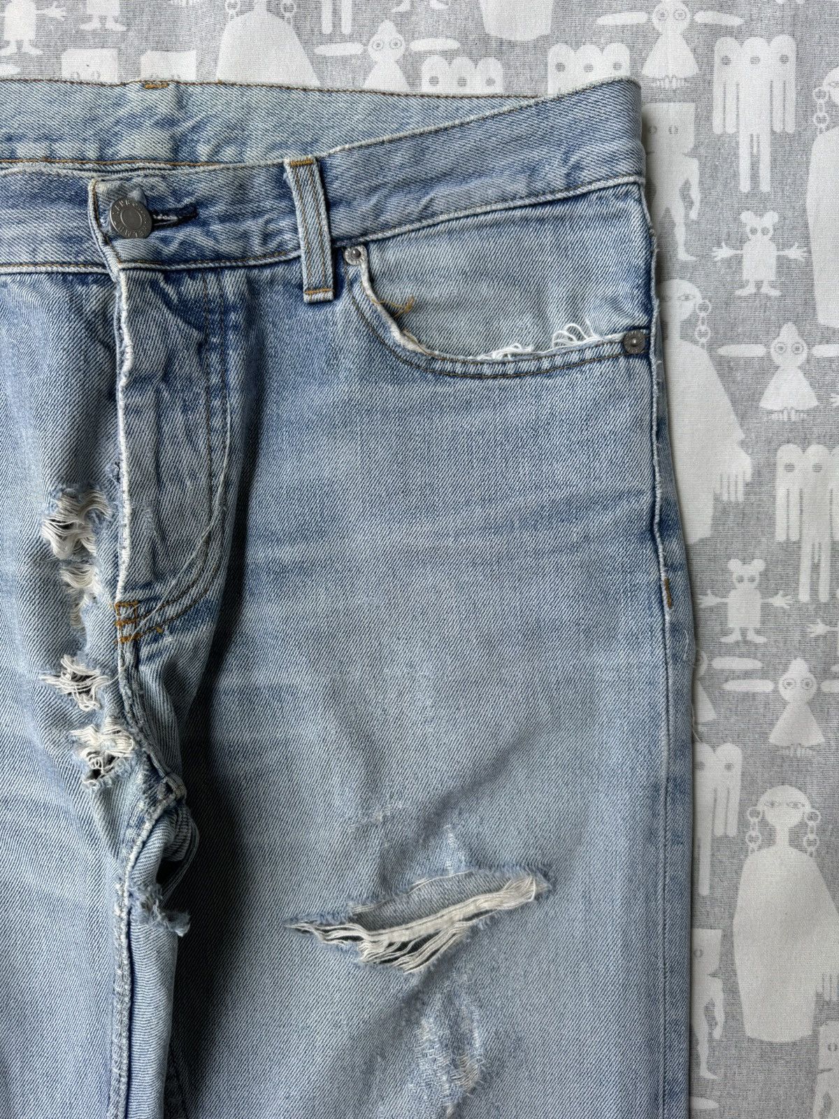 Helmut Lang Helmut Lang 1999 Thrashed Sanded Boot Cut Denim Jeans Size US 32 / EU 48 - 4 Thumbnail