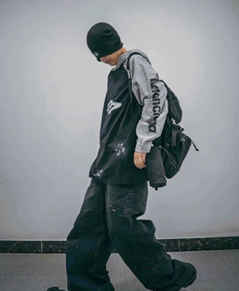 Balenciaga Balenciaga New 3B letters dirty old color matching hooded Size US S / EU 44-46 / 1 - 7 Thumbnail