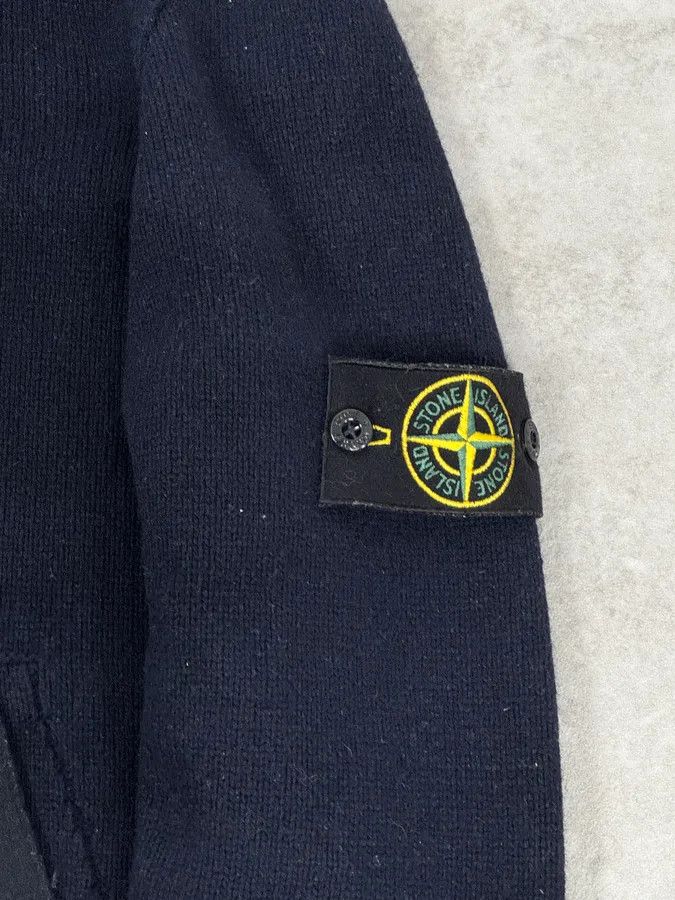 Stone Island 2000s Stone Island Navy Hooded Zip-Up Sweater Size US M / EU 48-50 / 2 - 9 Thumbnail