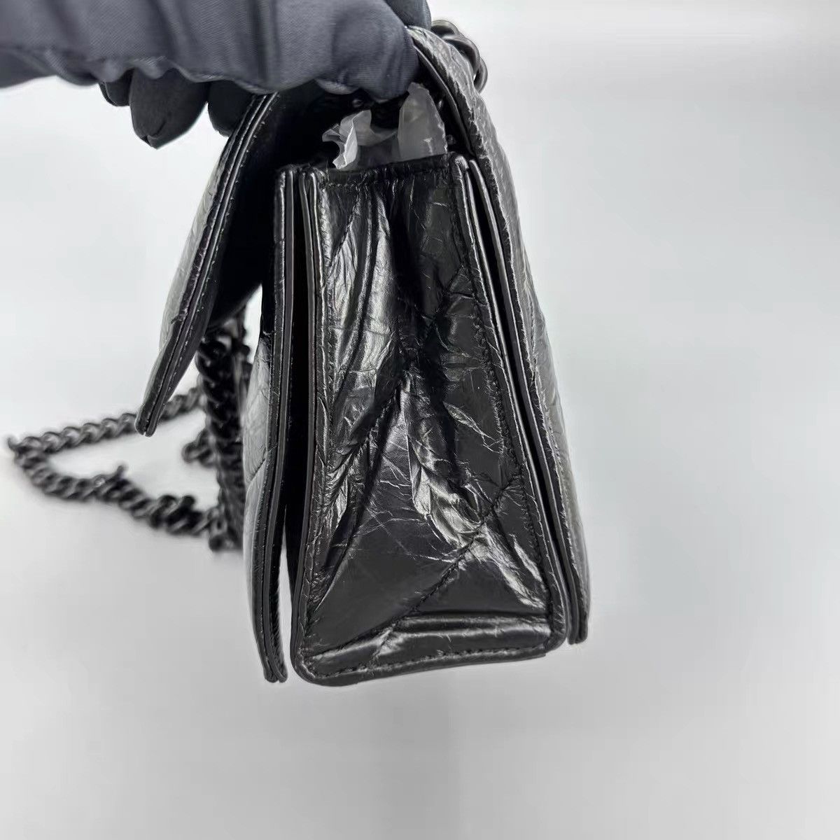 Balenciaga Balenciaga Medium Quilted Crush Bag Size ONE SIZE - 6 Thumbnail