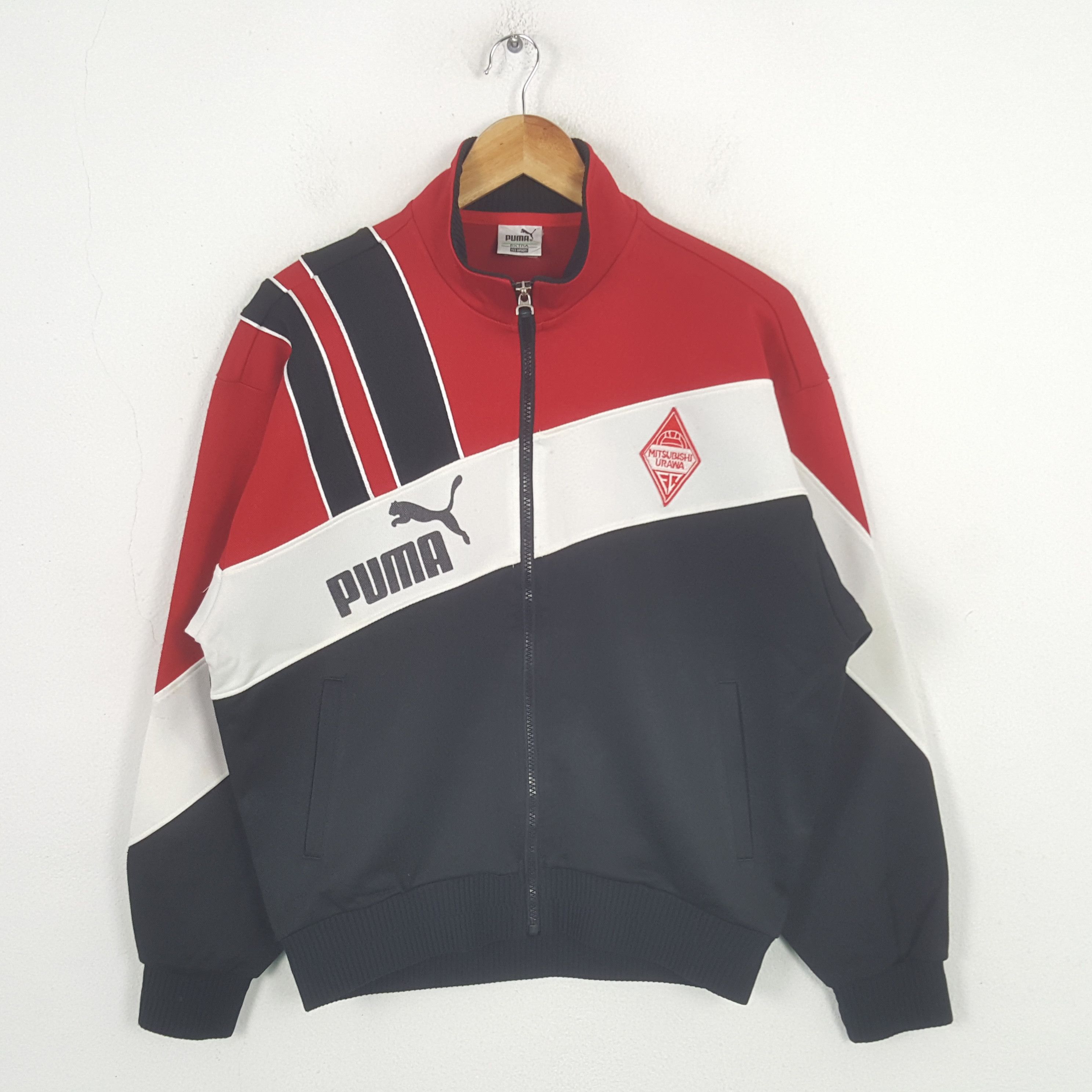 Puma Vinatge Puma Mitsubishi Urawa Football Club Jacket RR2 Size US M / EU 48-50 / 2 - 1 Thumbnail