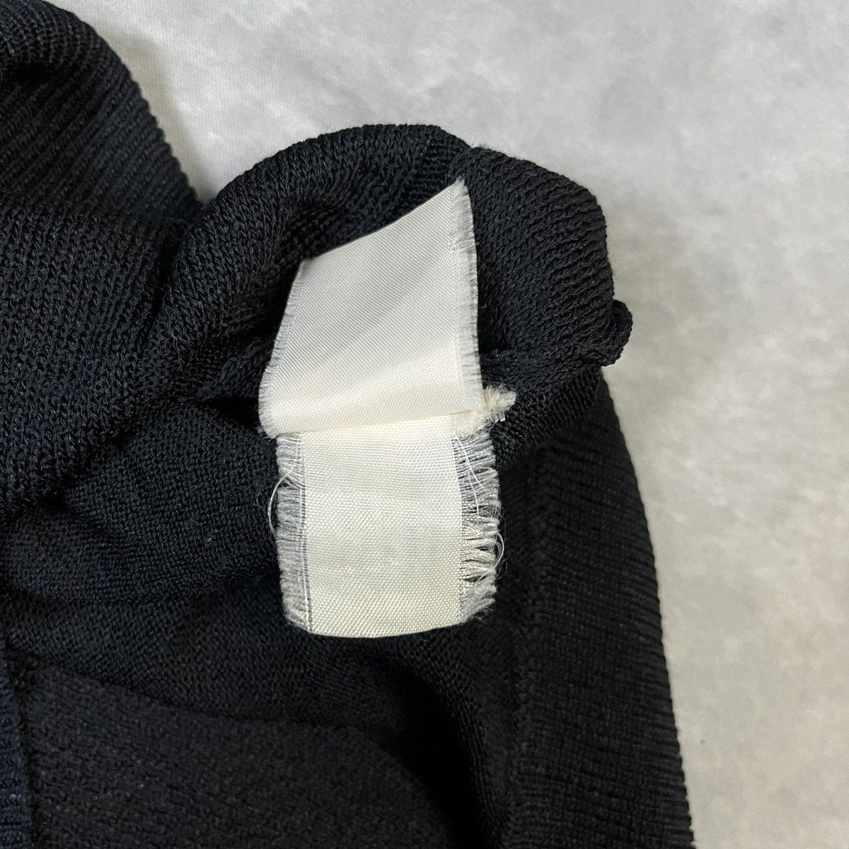Balenciaga Vintage Vest Knitwear Balenciaga Paris Big Logo Size US L / EU 52-54 / 3 - 6 Thumbnail