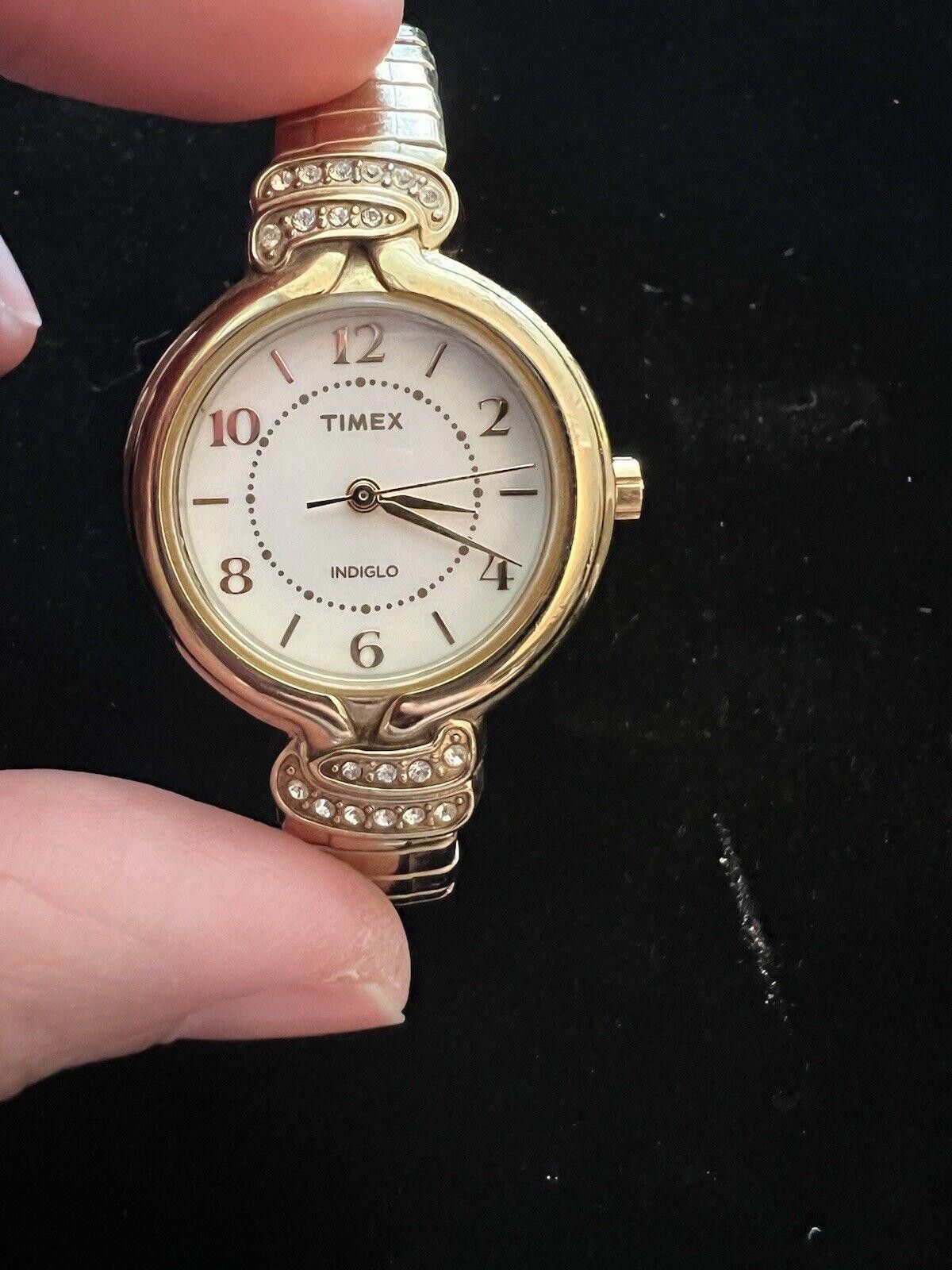 Timex Timex indiglo watch New Battery Working Needs New Band Size ONE SIZE - 2 Thumbnail