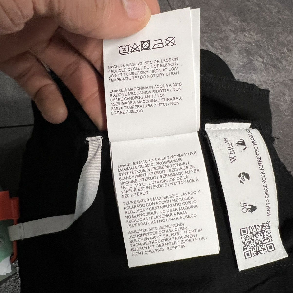 Off-White Off-White Caravag Paint Shorten Sweatpants Black White Size US 28 / EU 44 - 6 Thumbnail