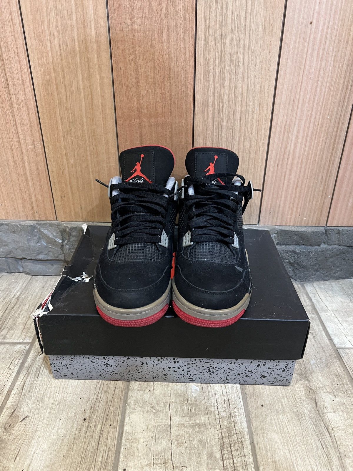 Jordan Brand OG Jordan Retro “Bred” 4s Size US 10 / EU 43 - 1 Thumbnail