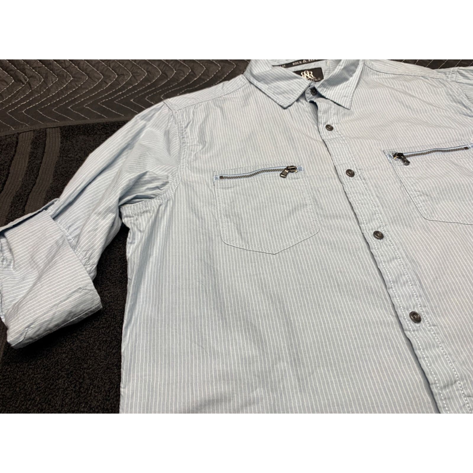 Vintage Rock & Republic Blue Striped Short Sleeve Button-Up Shirt Adult Large L Cotton Pockets Casual Mens Size US L / EU 52-54 / 3 - 2 Thumbnail