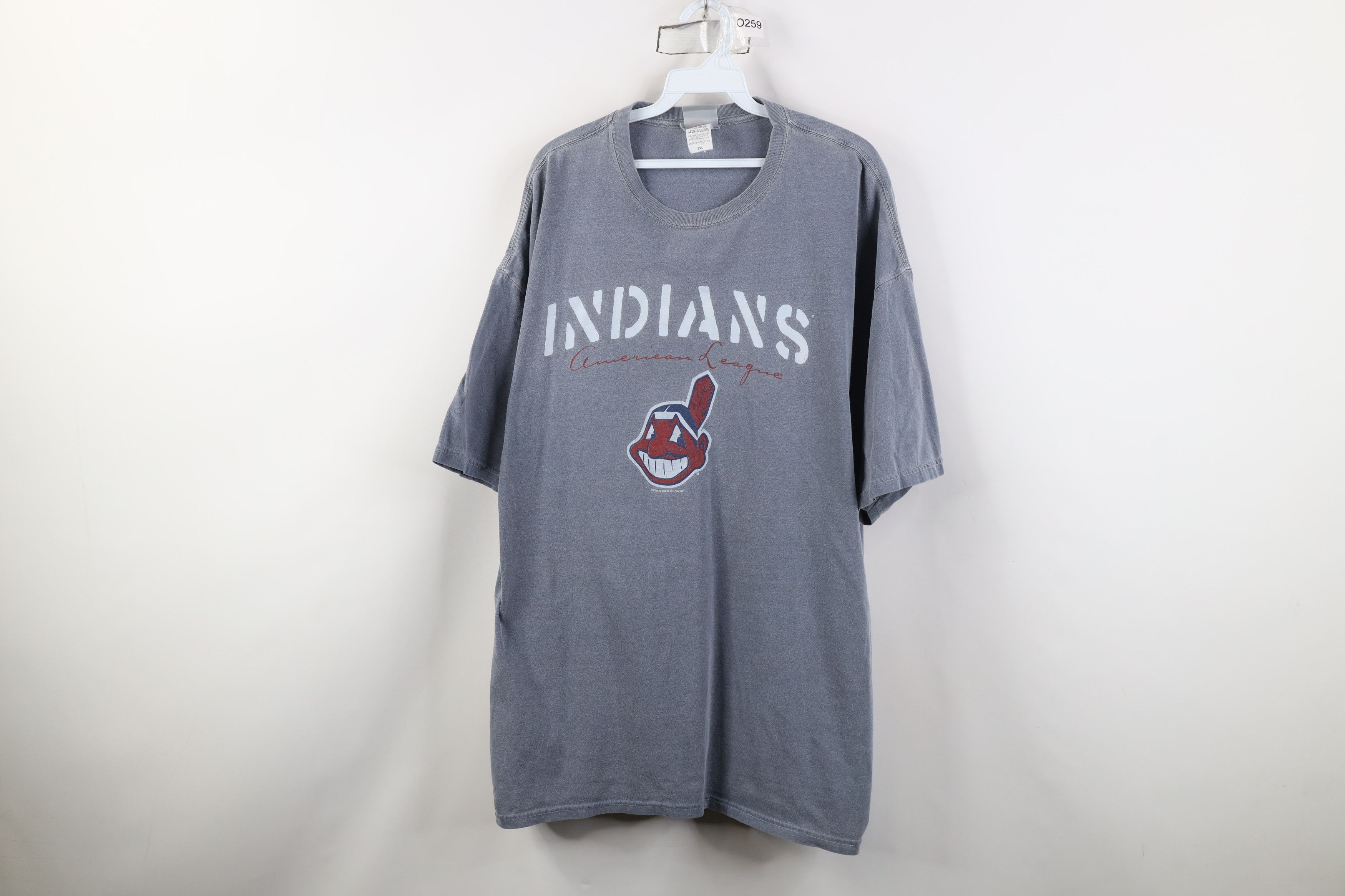 Vintage Vintage Chief Wahoo Cleveland Indians Baseball T-Shirt Blue Size US XXL / EU 58 / 5 - 1 Thumbnail