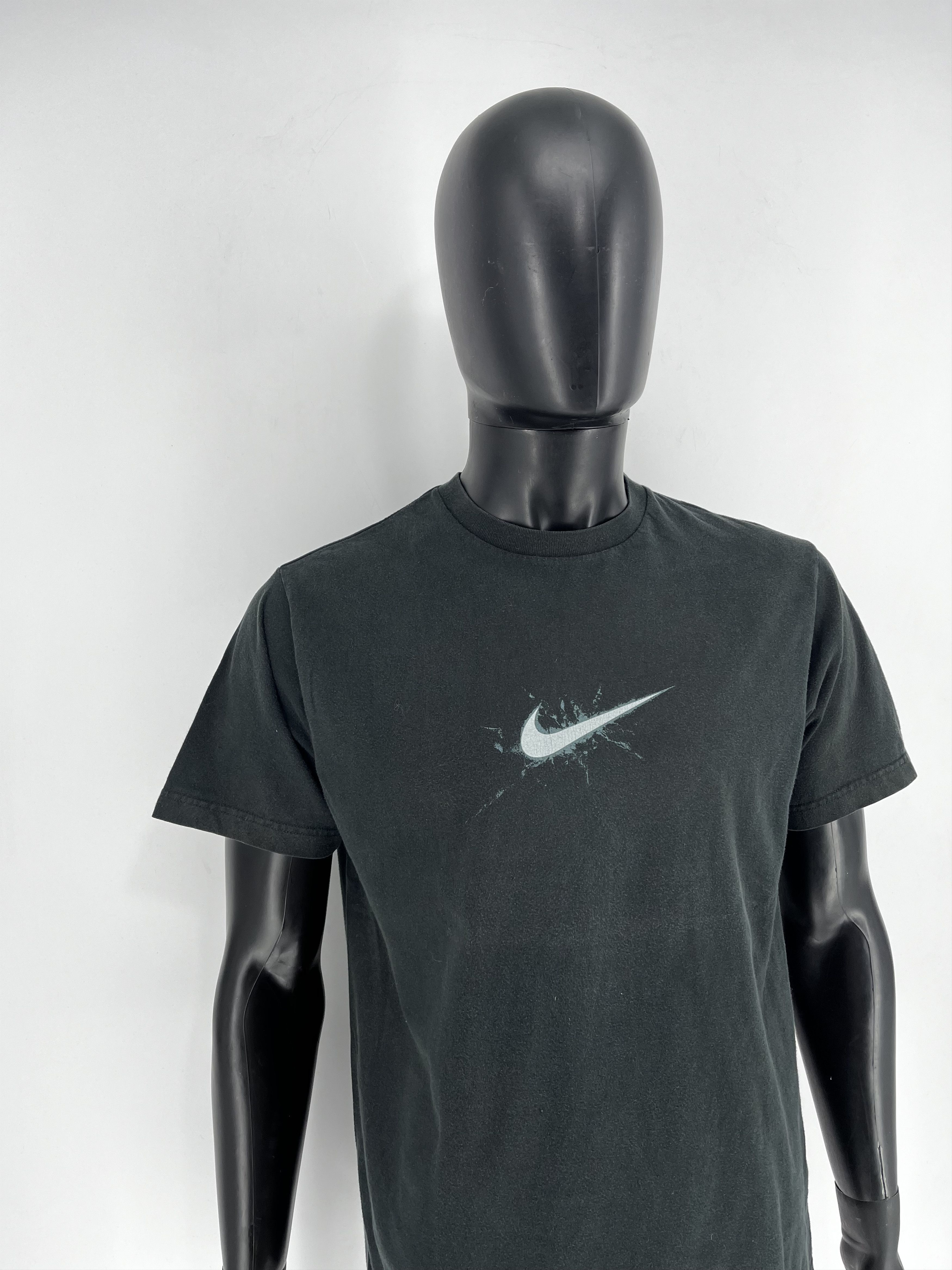 Band Tees × Nike Vintage Y2K Nike Center Swoosh Logo T-Shirt Size US M / EU 48-50 / 2 - 3 Thumbnail