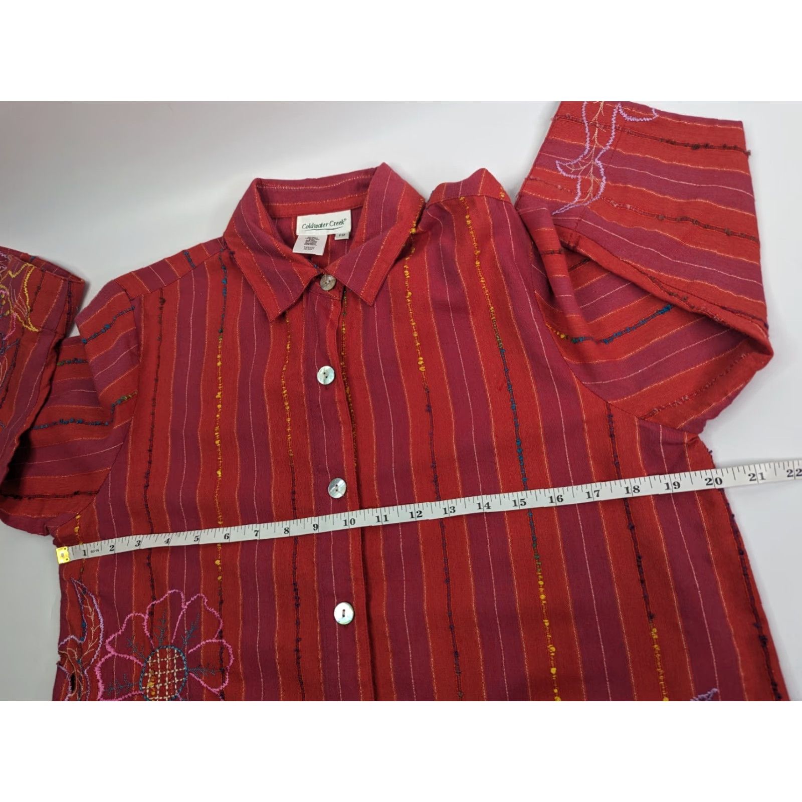 Coldwater Creek Coldwater Creek Shirt Women’s PM Red Floral 3/4 Sleeve Button Up Cotton Acrylic Embroidered White? Size M / US 6-8 / IT 42-44 - 6 Thumbnail