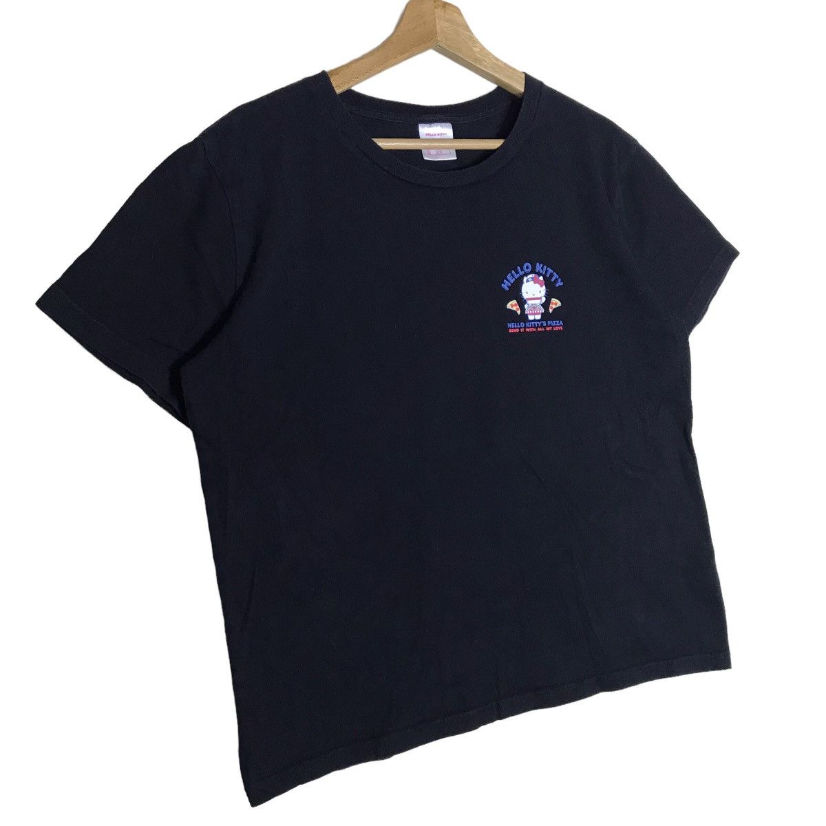 GU Hello Kitty Sanrio X GU Short Sleeve Shirt Size US XXL / EU 58 / 5 - 4 Thumbnail