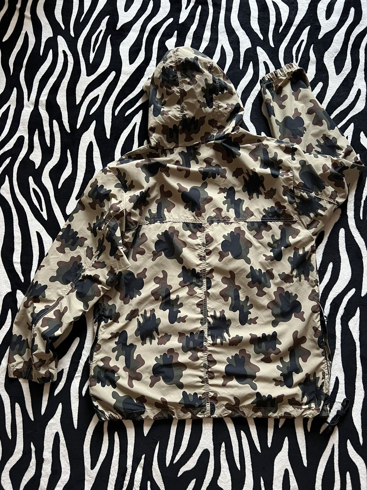 Carhartt × Carhartt Wip × Vintage Carhartt vintage nylon camo anorak jacket Size US XL / EU 56 / 4 - 6 Thumbnail