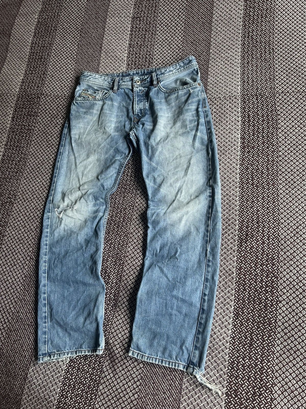 Vintage Vintage Diesel Waykee Denim Jeans Distressed Faded Thrashed Size US 32 / EU 48 - 2 Thumbnail