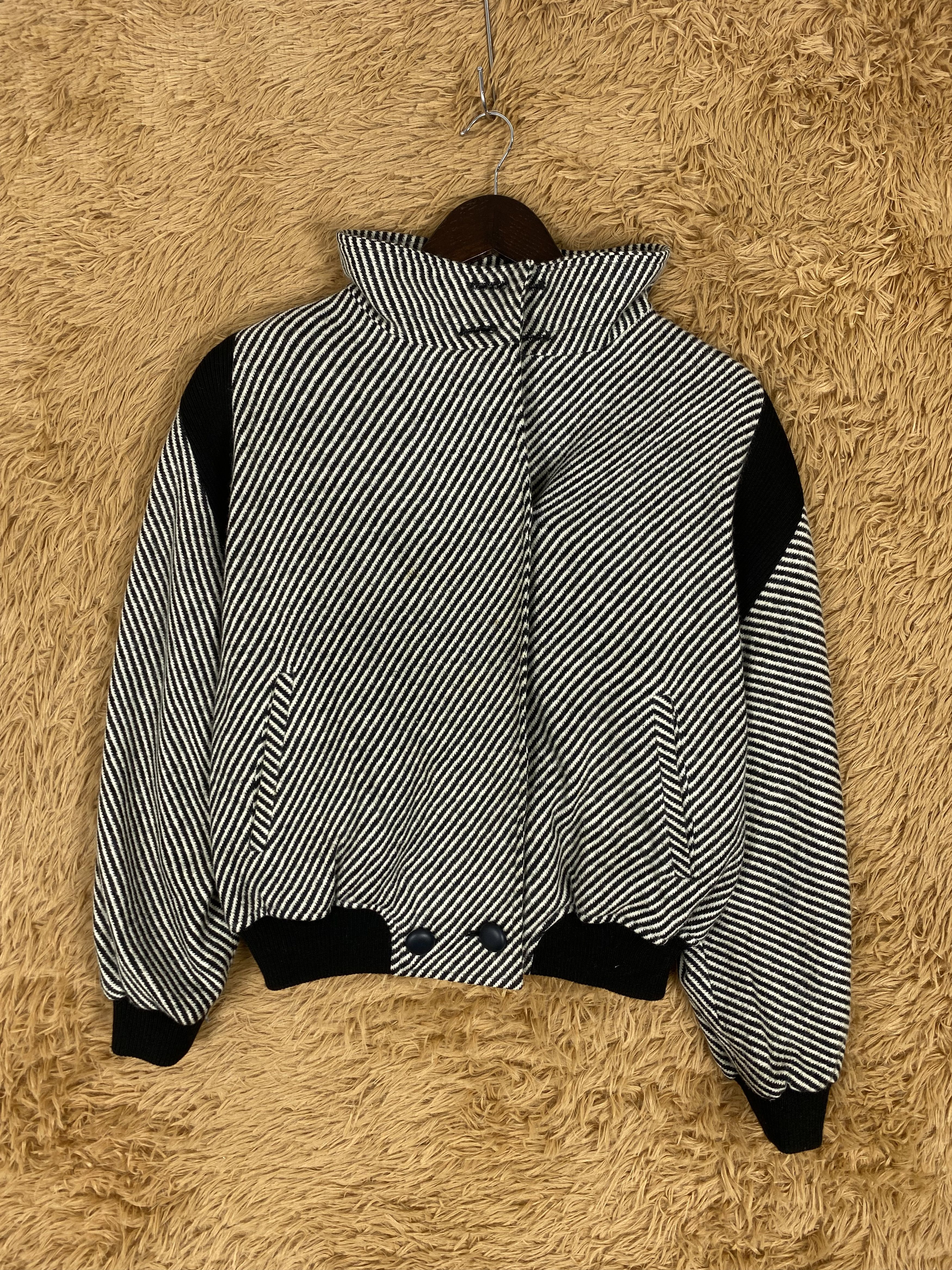 Japanese Brand Vintage Japanese Brand Jacket PJ2507 Size US M / EU 48-50 / 2 - 1 Thumbnail