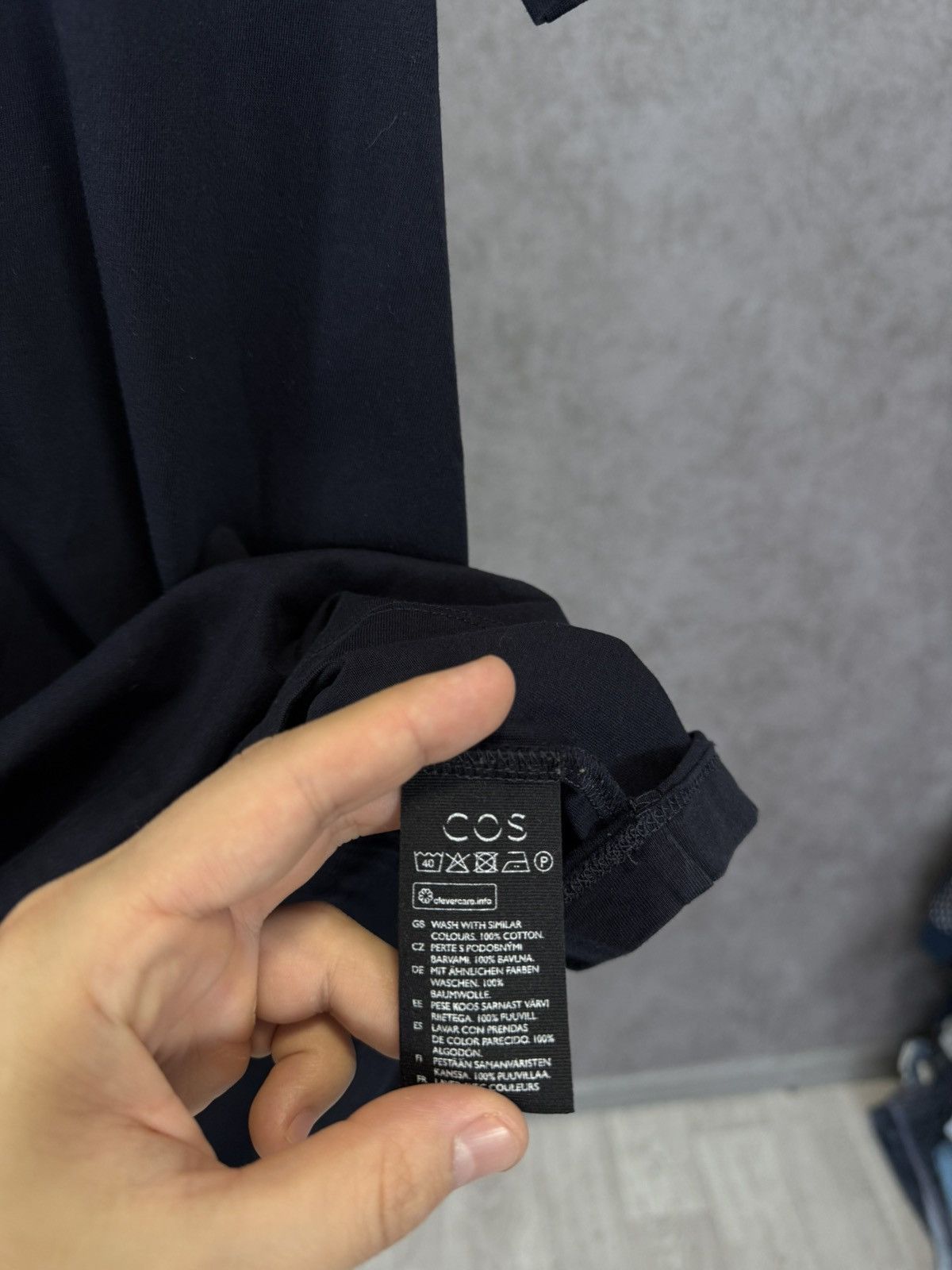 Cos × Designer COS designer blanc tee Size US L / EU 52-54 / 3 - 4 Thumbnail
