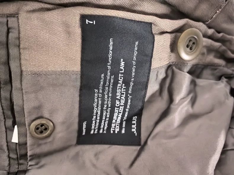 Julius julius Pleated trench coat 2503-Nextarrow Size US S / EU 44-46 / 1 - 2 Thumbnail