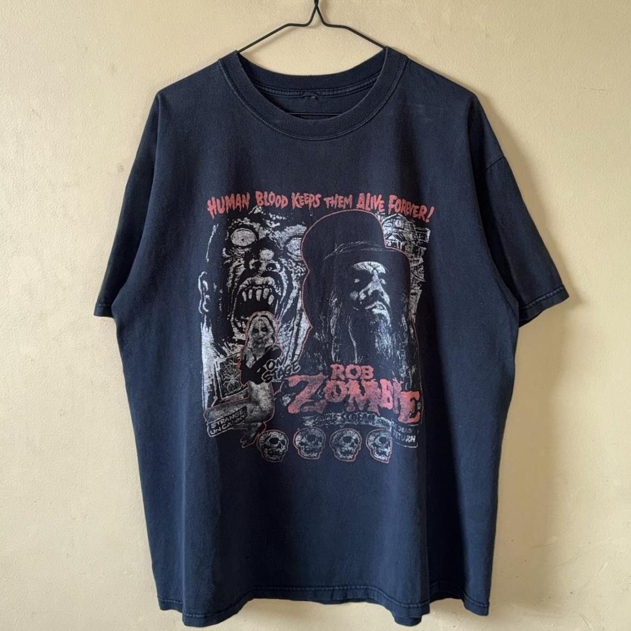 Vintage 2005 Rob Zombi Human Blood Keeps Them Alive Forever Band Tee Size US XL / EU 56 / 4 - 1 Thumbnail